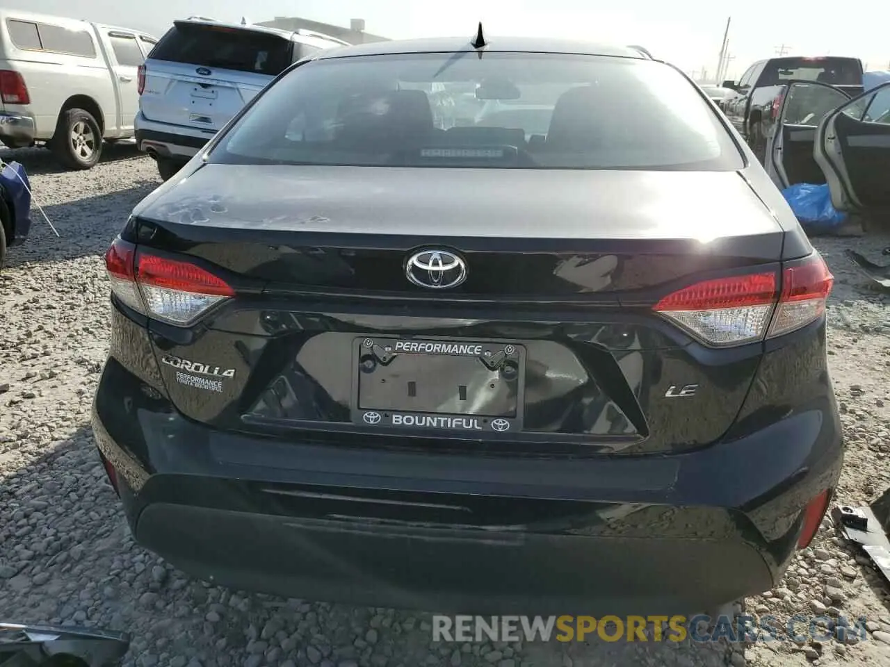 6 Photograph of a damaged car 5YFB4MDE5SP275883 TOYOTA COROLLA 2025