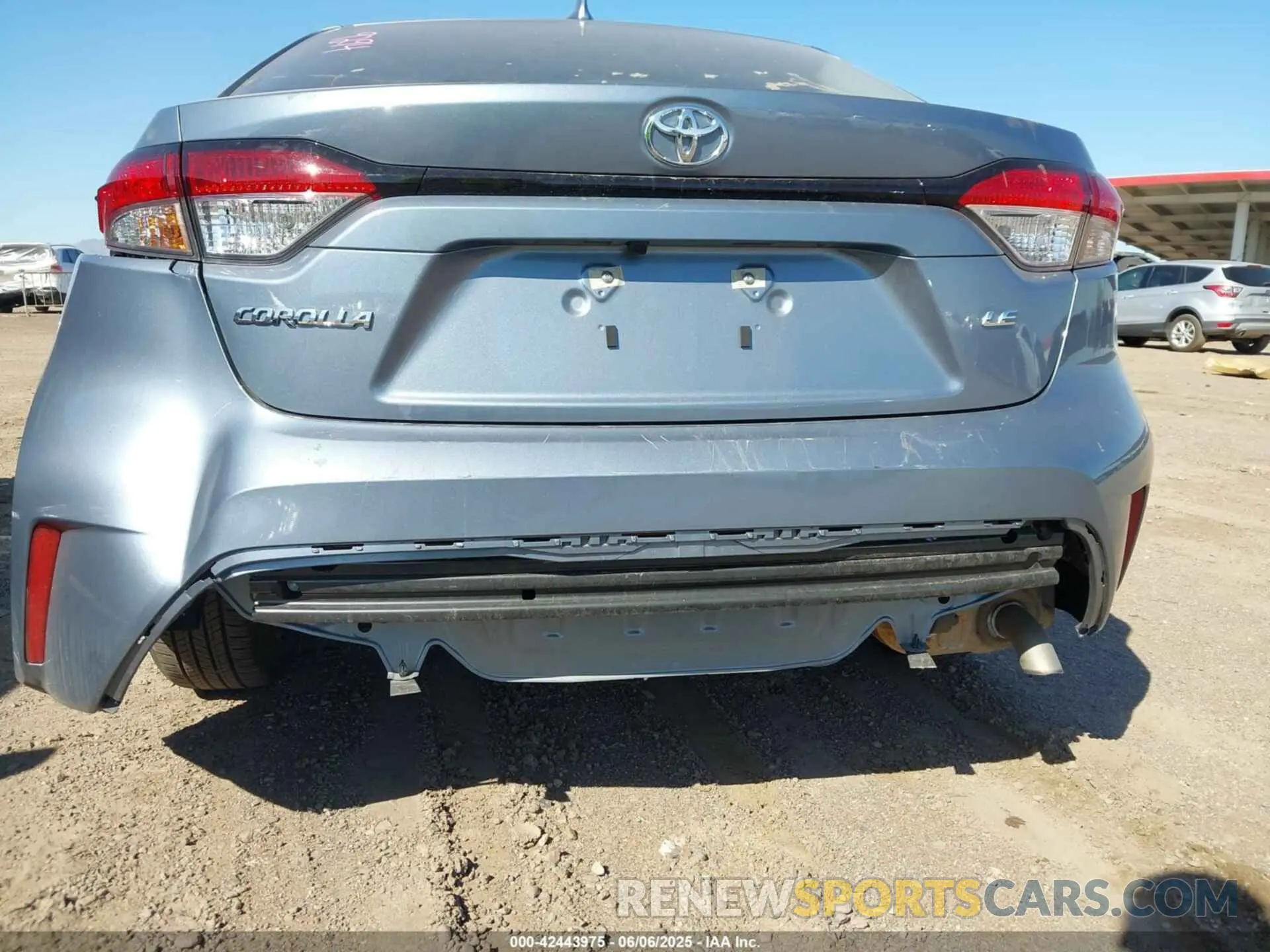 19 Photograph of a damaged car 5YFB4MDE6SP233500 TOYOTA COROLLA 2025