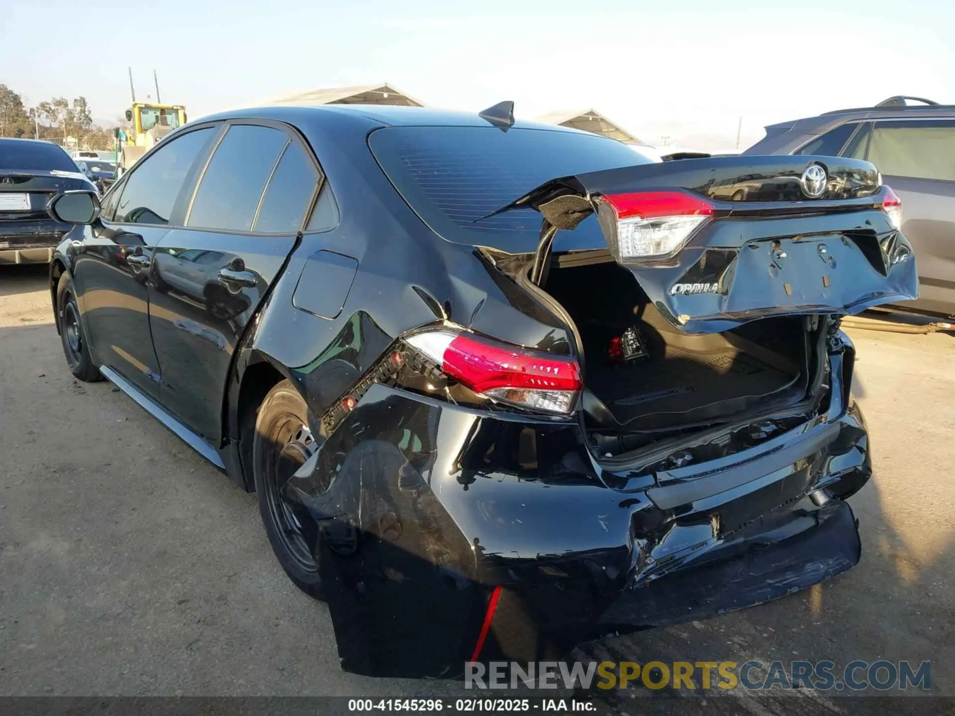 3 Photograph of a damaged car 5YFB4MDE6SP235537 TOYOTA COROLLA 2025