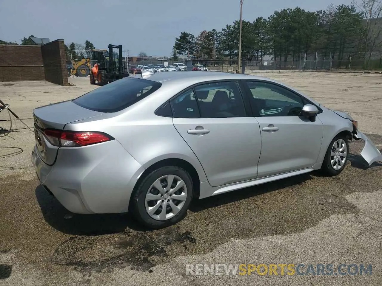 3 Photograph of a damaged car 5YFB4MDE6SP261393 TOYOTA COROLLA 2025