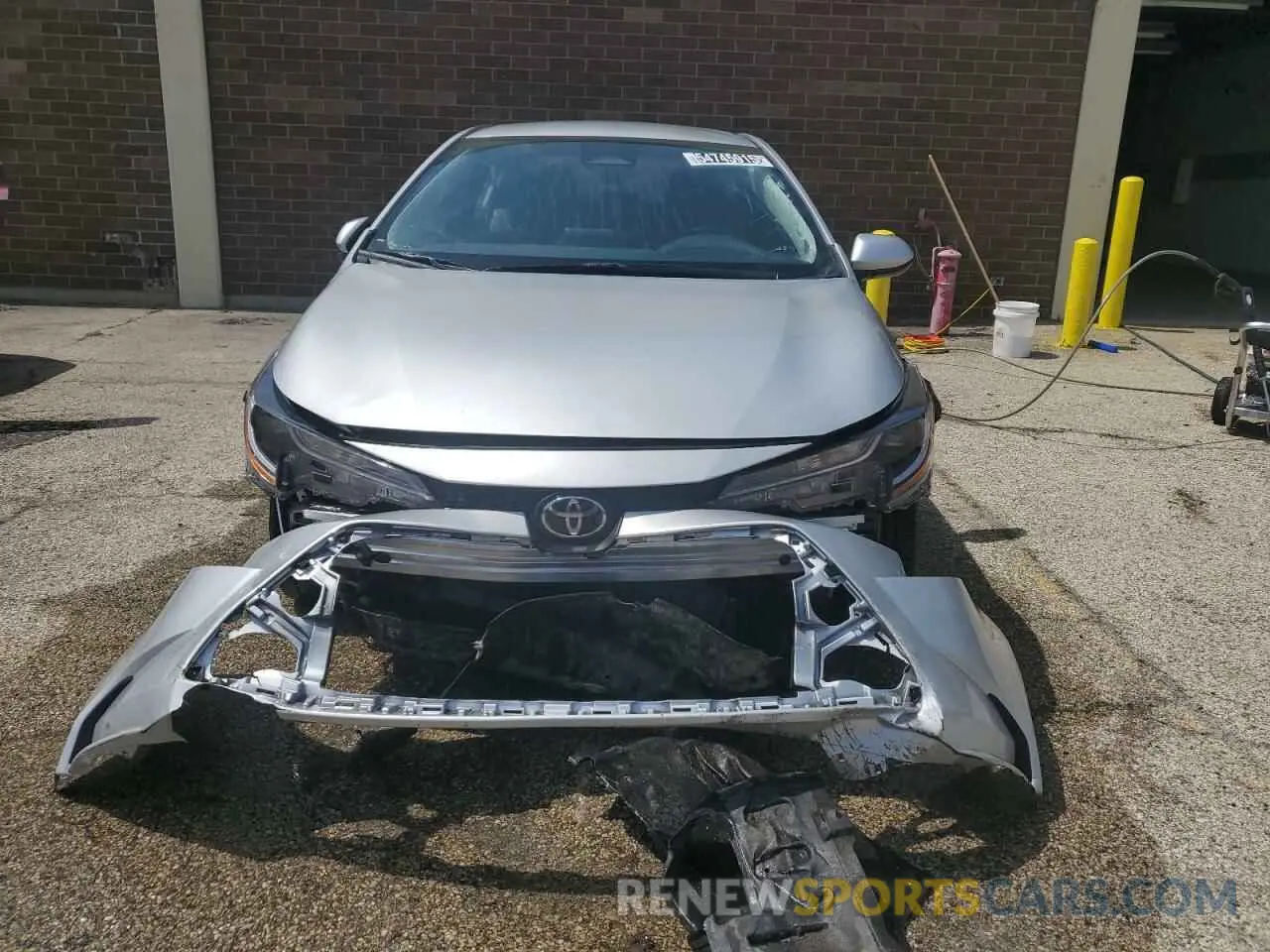 5 Photograph of a damaged car 5YFB4MDE6SP261393 TOYOTA COROLLA 2025