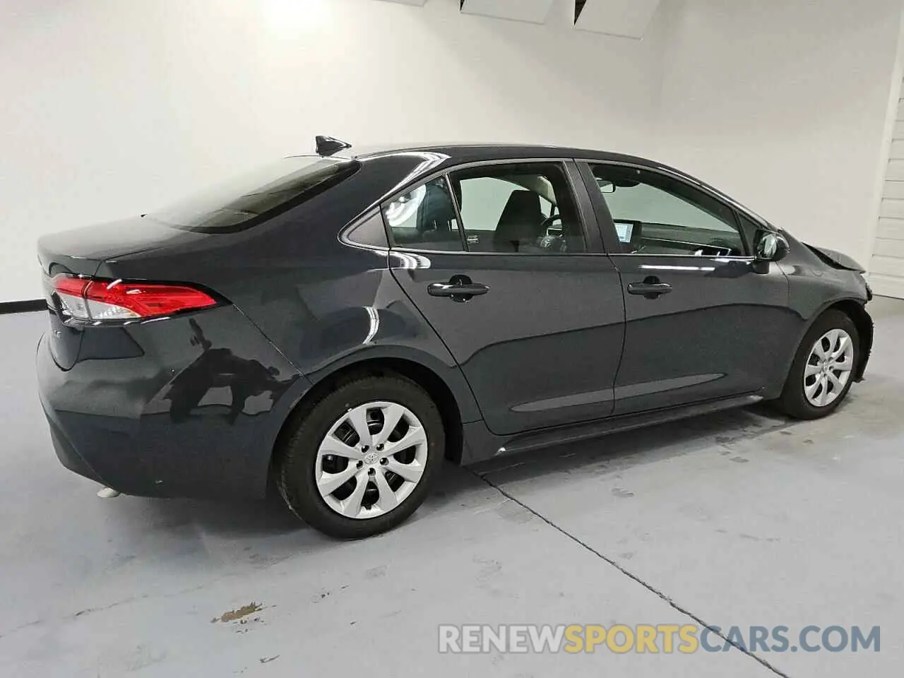 3 Photograph of a damaged car 5YFB4MDE6SP268389 TOYOTA COROLLA 2025