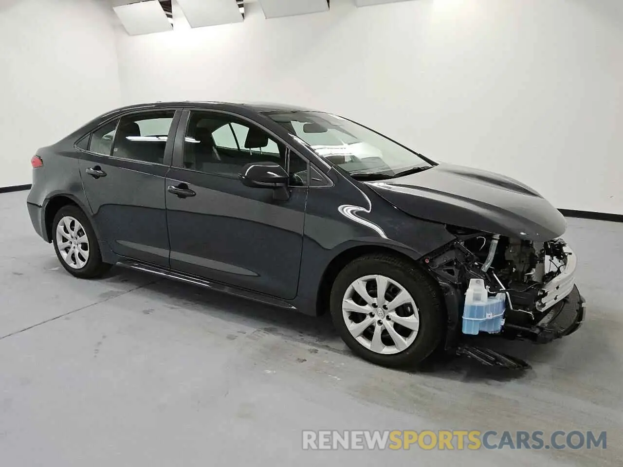 4 Photograph of a damaged car 5YFB4MDE6SP268389 TOYOTA COROLLA 2025