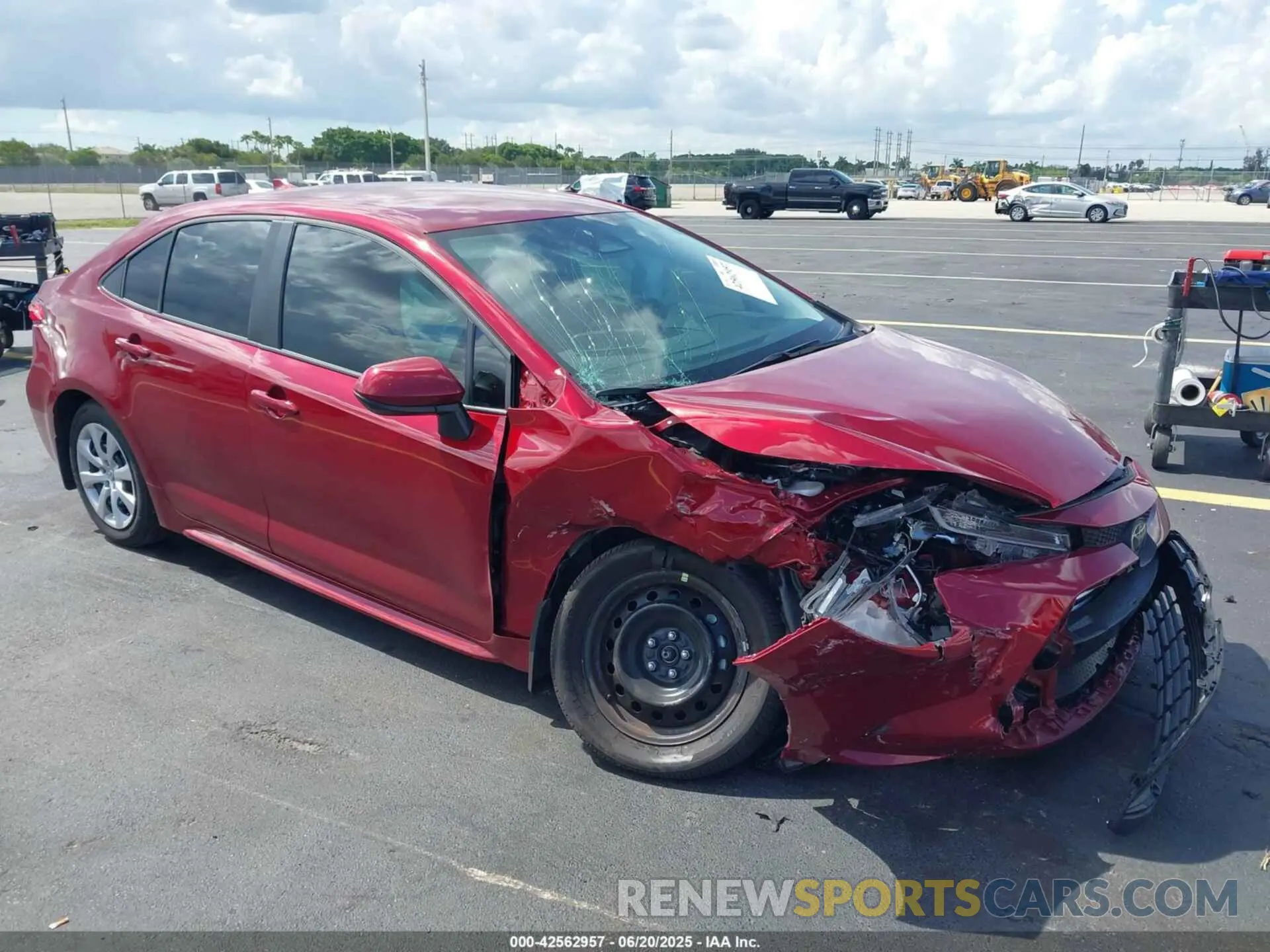 1 Photograph of a damaged car 5YFB4MDE6SP292000 TOYOTA COROLLA 2025