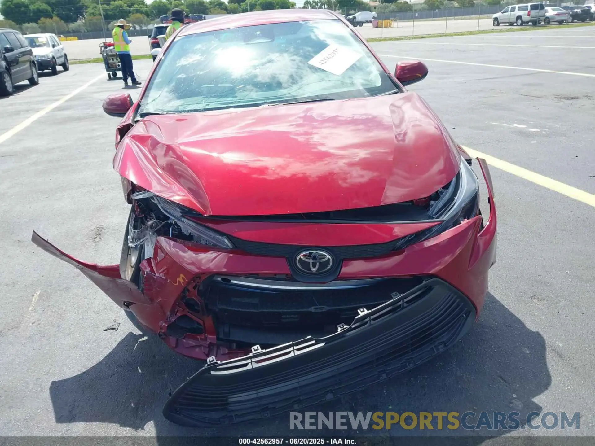 12 Photograph of a damaged car 5YFB4MDE6SP292000 TOYOTA COROLLA 2025