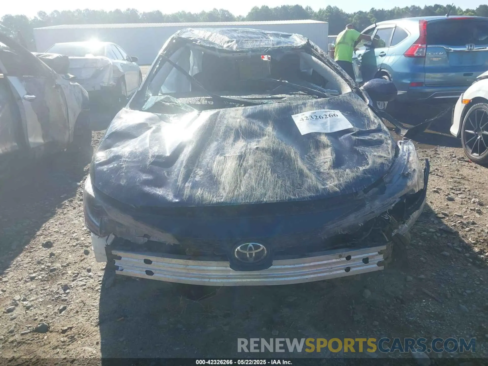 13 Photograph of a damaged car 5YFB4MDE6SP299156 TOYOTA COROLLA 2025