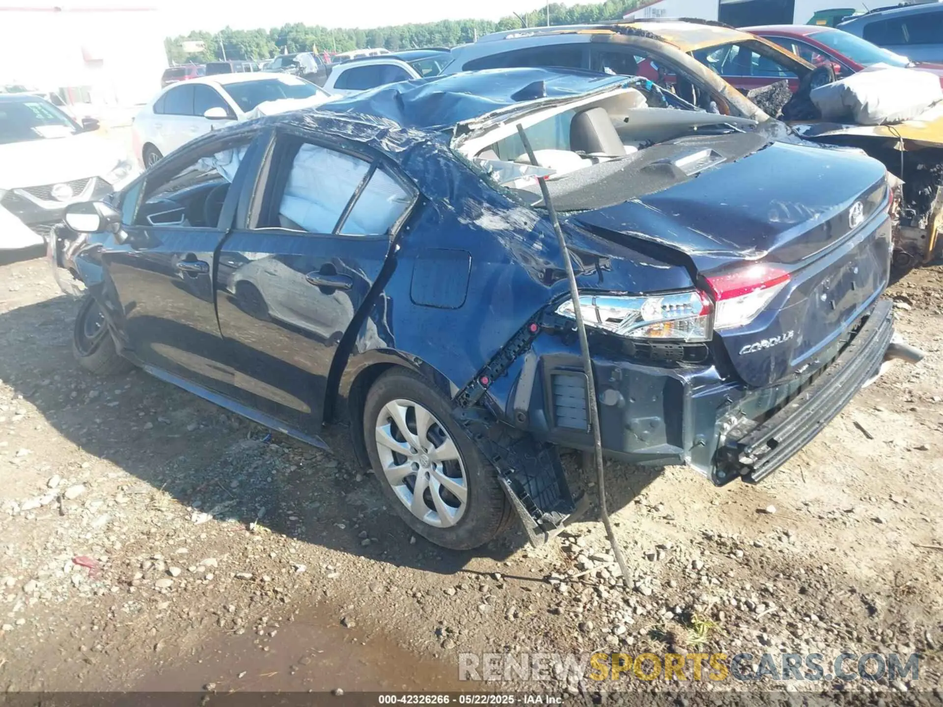 3 Photograph of a damaged car 5YFB4MDE6SP299156 TOYOTA COROLLA 2025