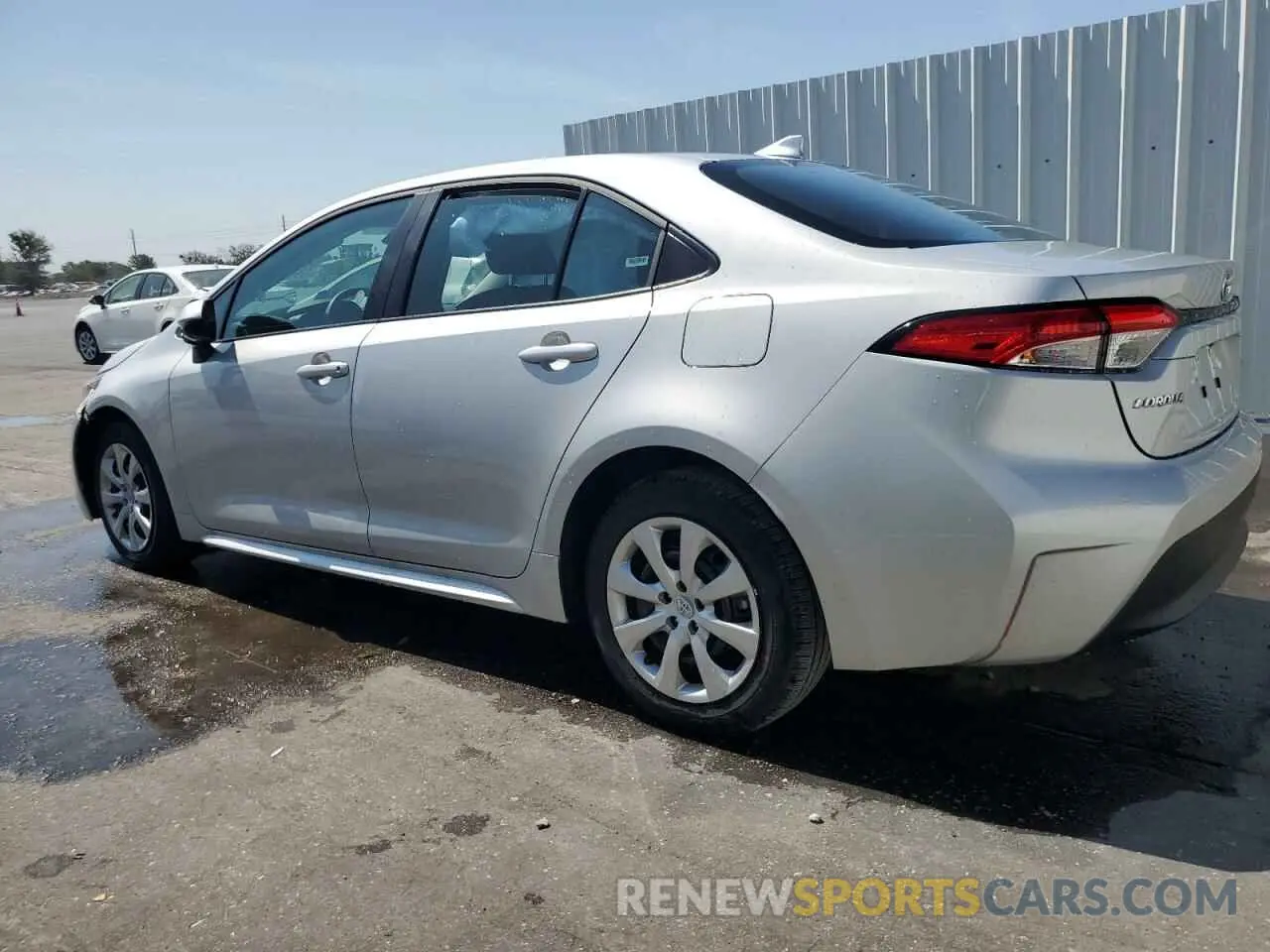 2 Photograph of a damaged car 5YFB4MDE7SP242335 TOYOTA COROLLA 2025