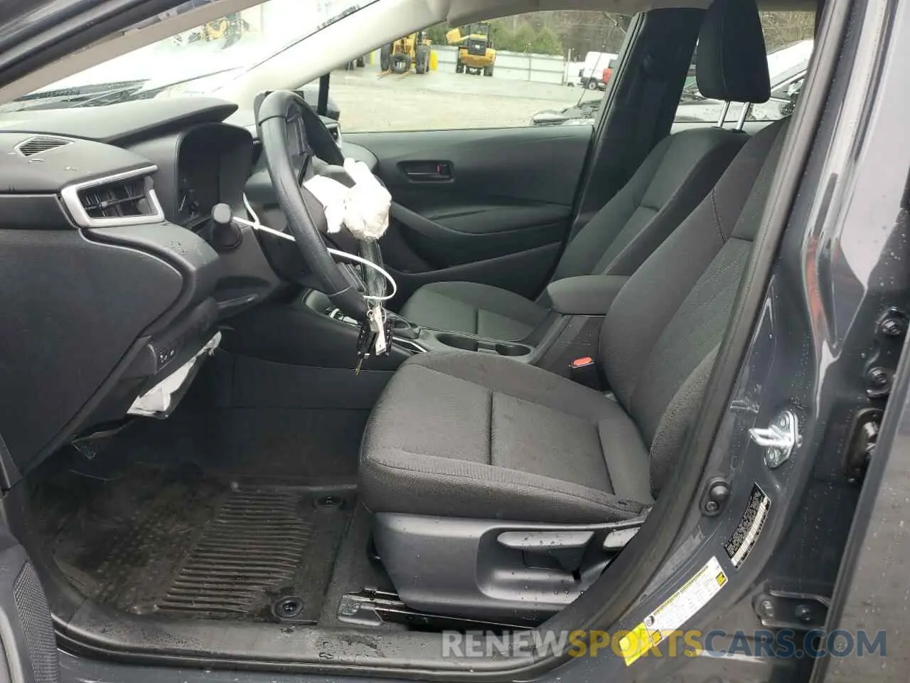 7 Photograph of a damaged car 5YFB4MDE7SP255540 TOYOTA COROLLA 2025