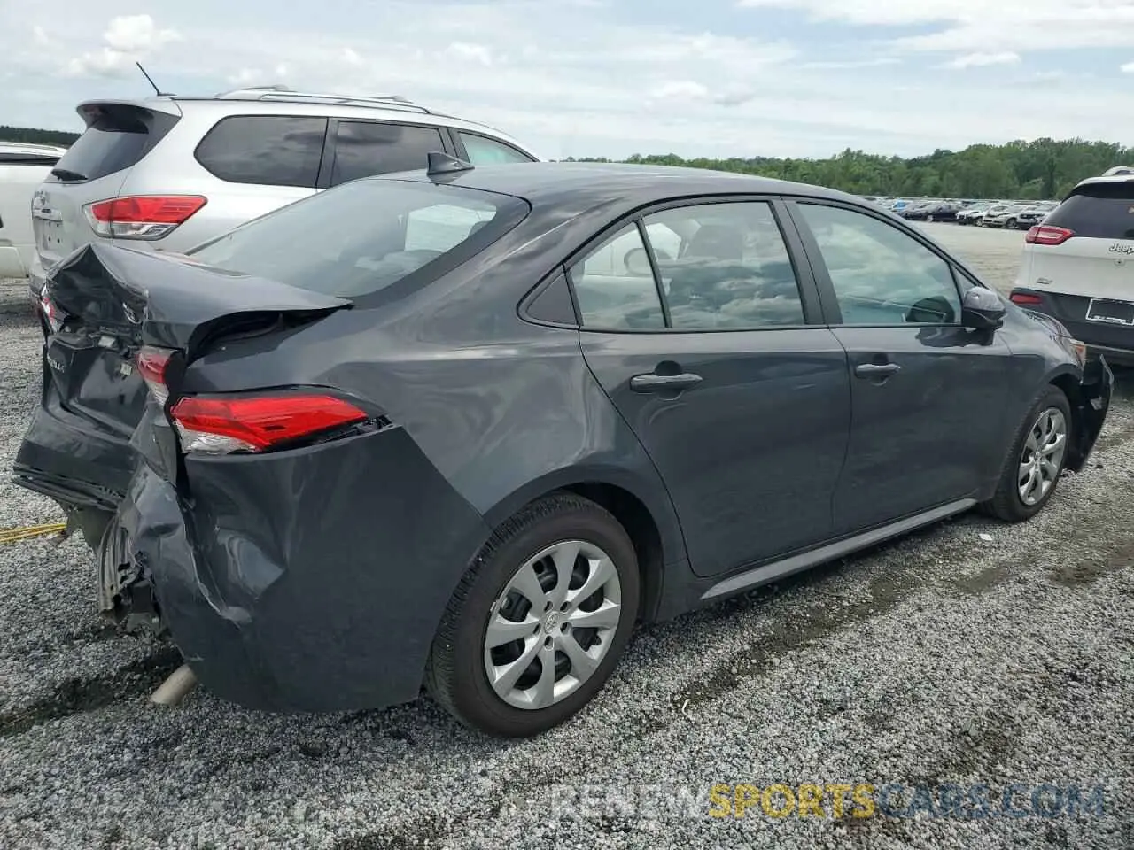 3 Photograph of a damaged car 5YFB4MDE7SP264125 TOYOTA COROLLA 2025
