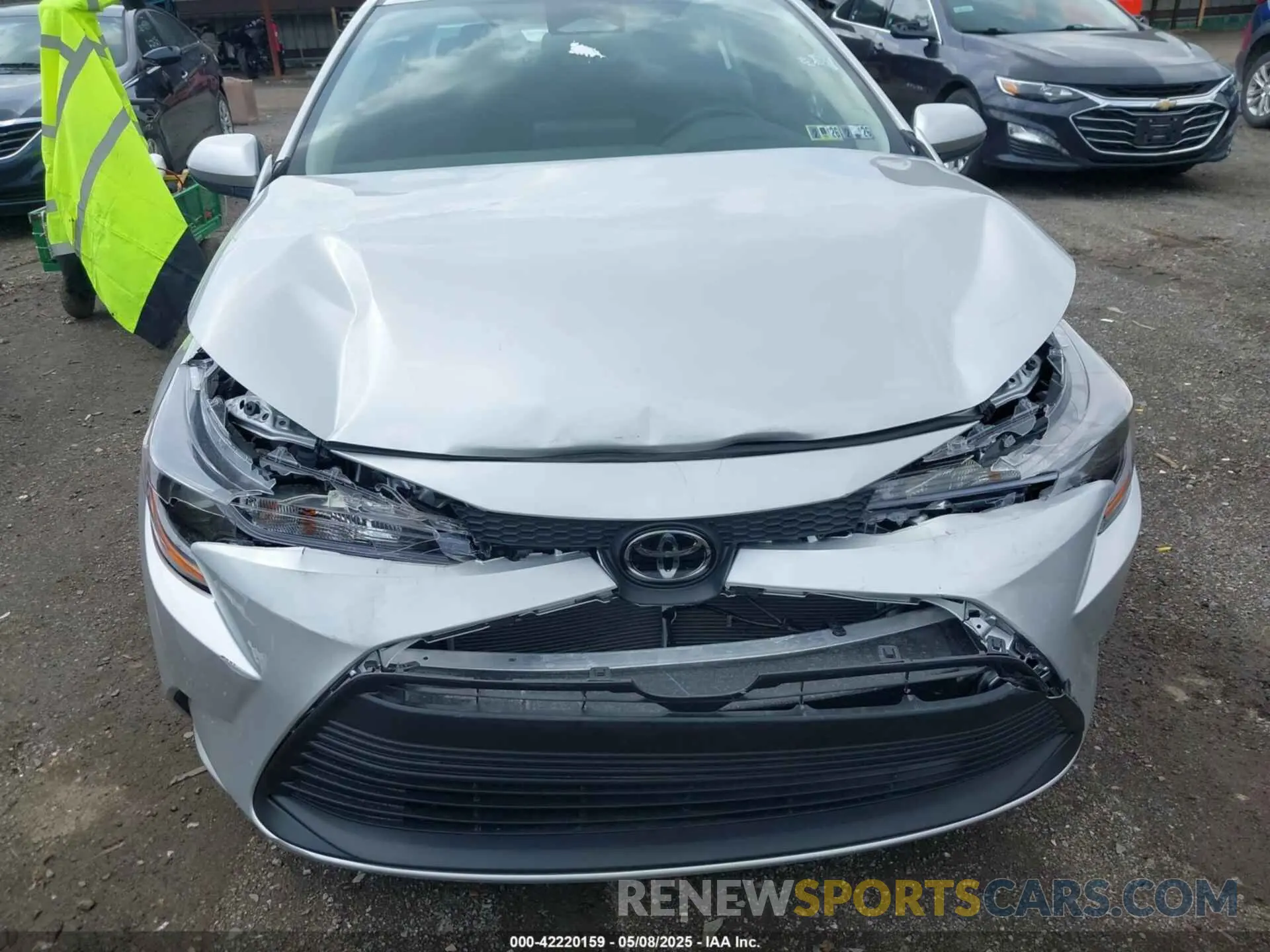 6 Photograph of a damaged car 5YFB4MDE7SP273892 TOYOTA COROLLA 2025