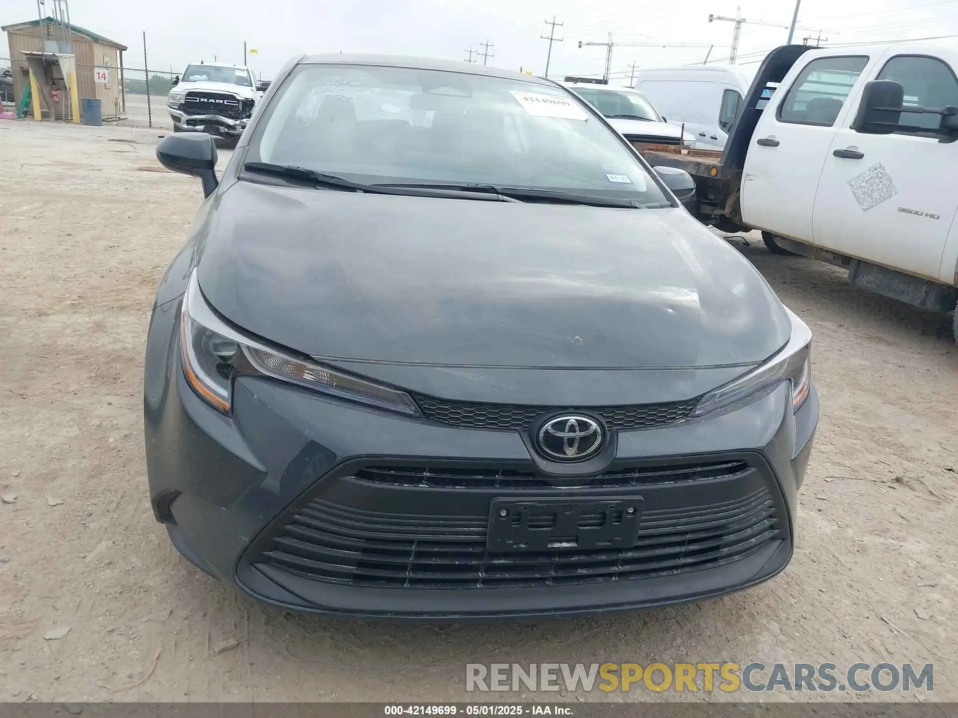 12 Photograph of a damaged car 5YFB4MDE7SP277876 TOYOTA COROLLA 2025