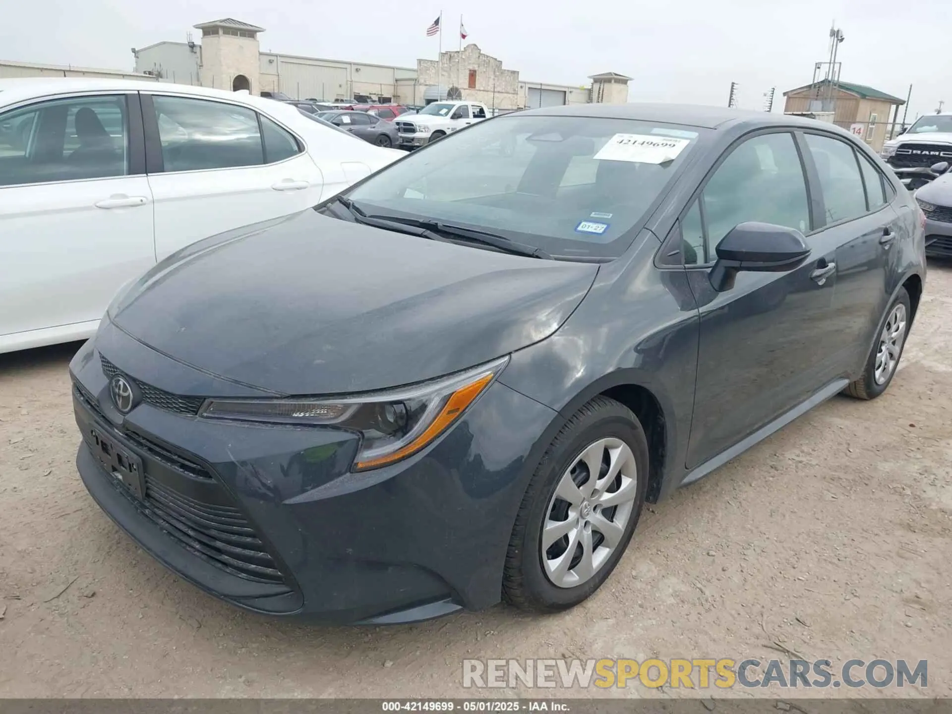 2 Photograph of a damaged car 5YFB4MDE7SP277876 TOYOTA COROLLA 2025