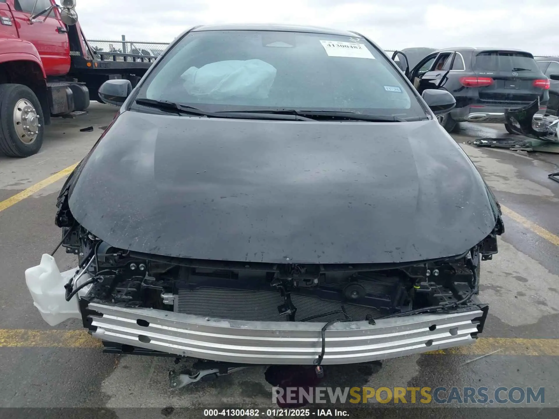 6 Photograph of a damaged car 5YFB4MDE8SP240870 TOYOTA COROLLA 2025