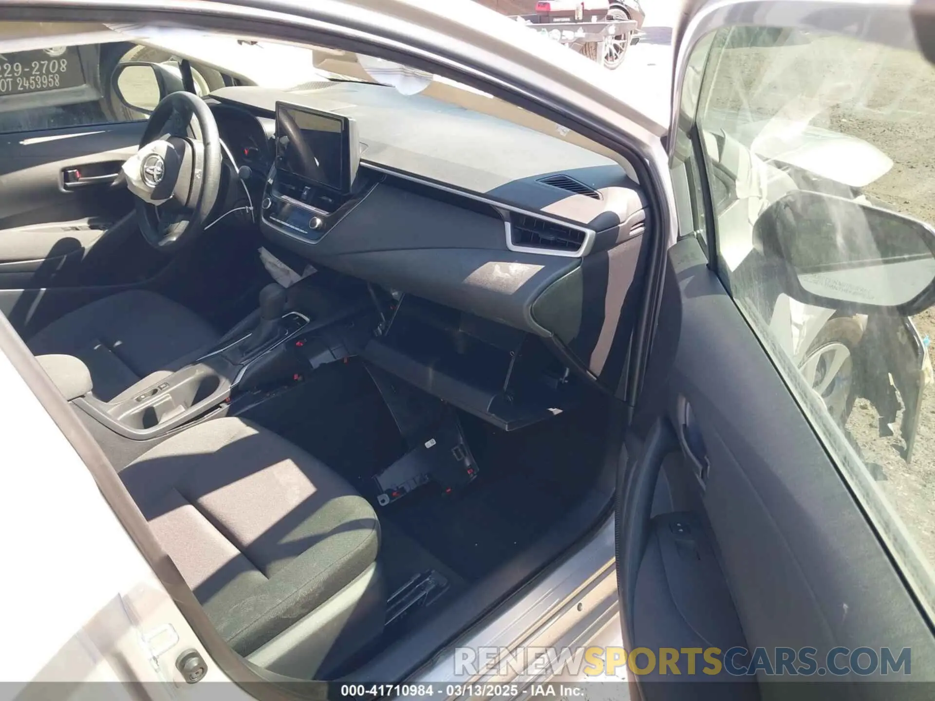 5 Photograph of a damaged car 5YFB4MDE8SP244854 TOYOTA COROLLA 2025