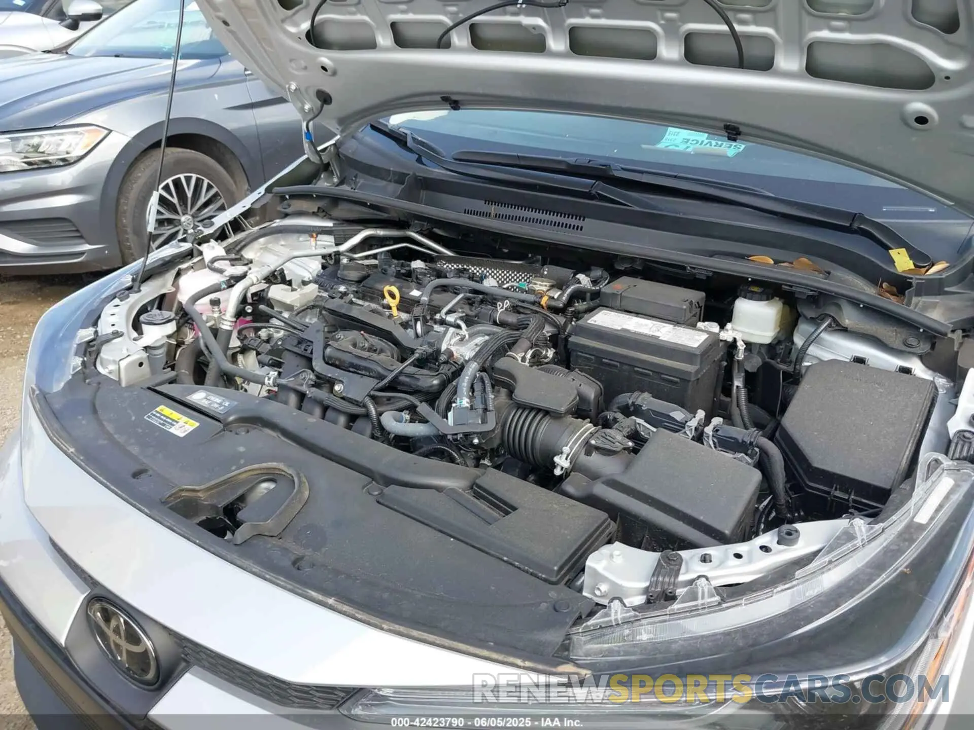 6 Photograph of a damaged car 5YFB4MDE8SP250461 TOYOTA COROLLA 2025
