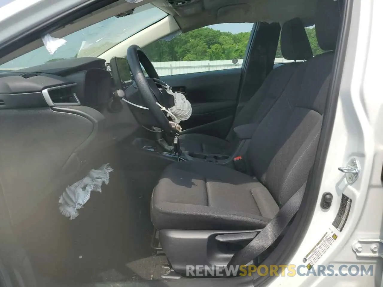 7 Photograph of a damaged car 5YFB4MDE8SP253148 TOYOTA COROLLA 2025