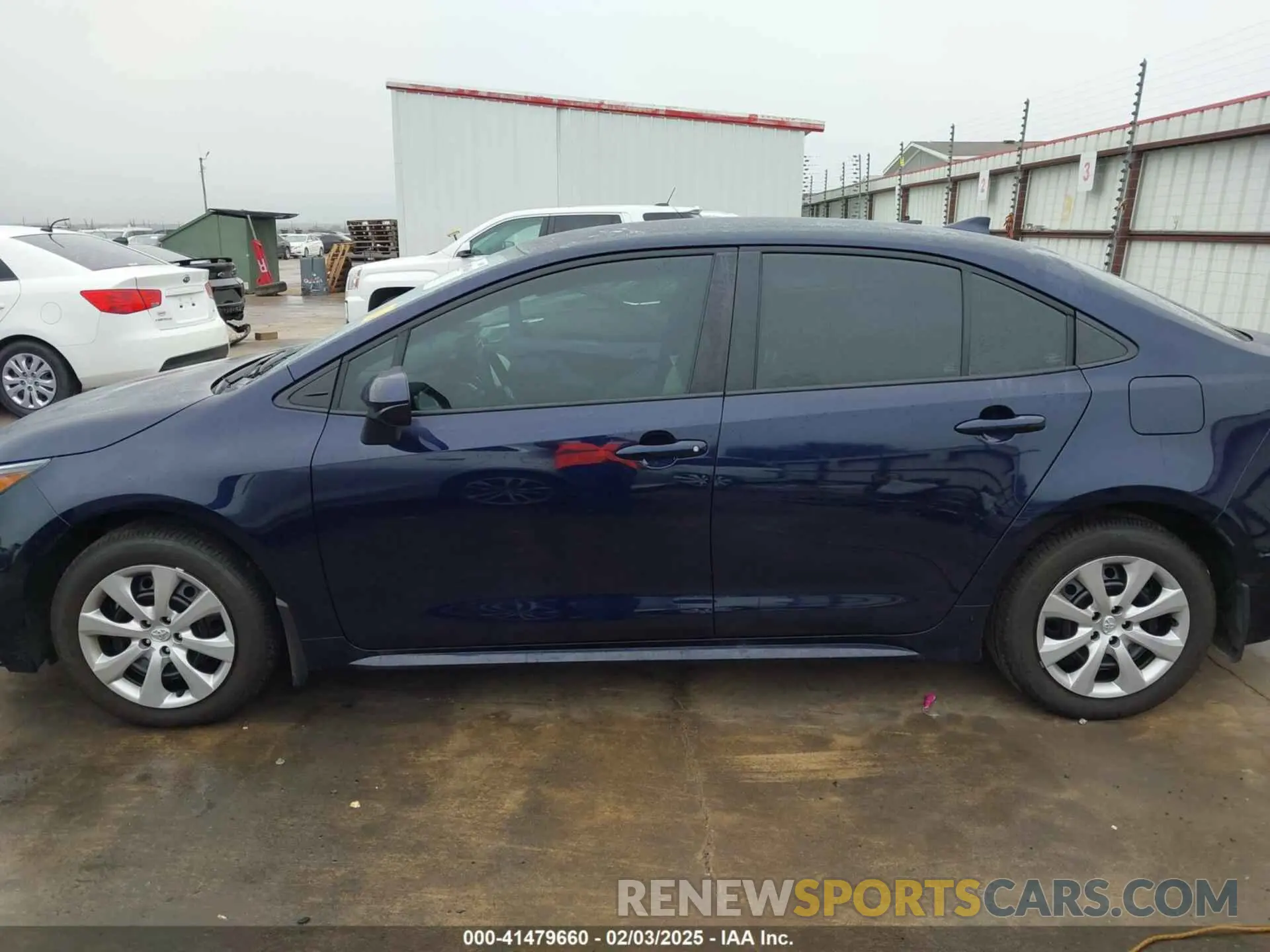 15 Photograph of a damaged car 5YFB4MDE8SP258799 TOYOTA COROLLA 2025