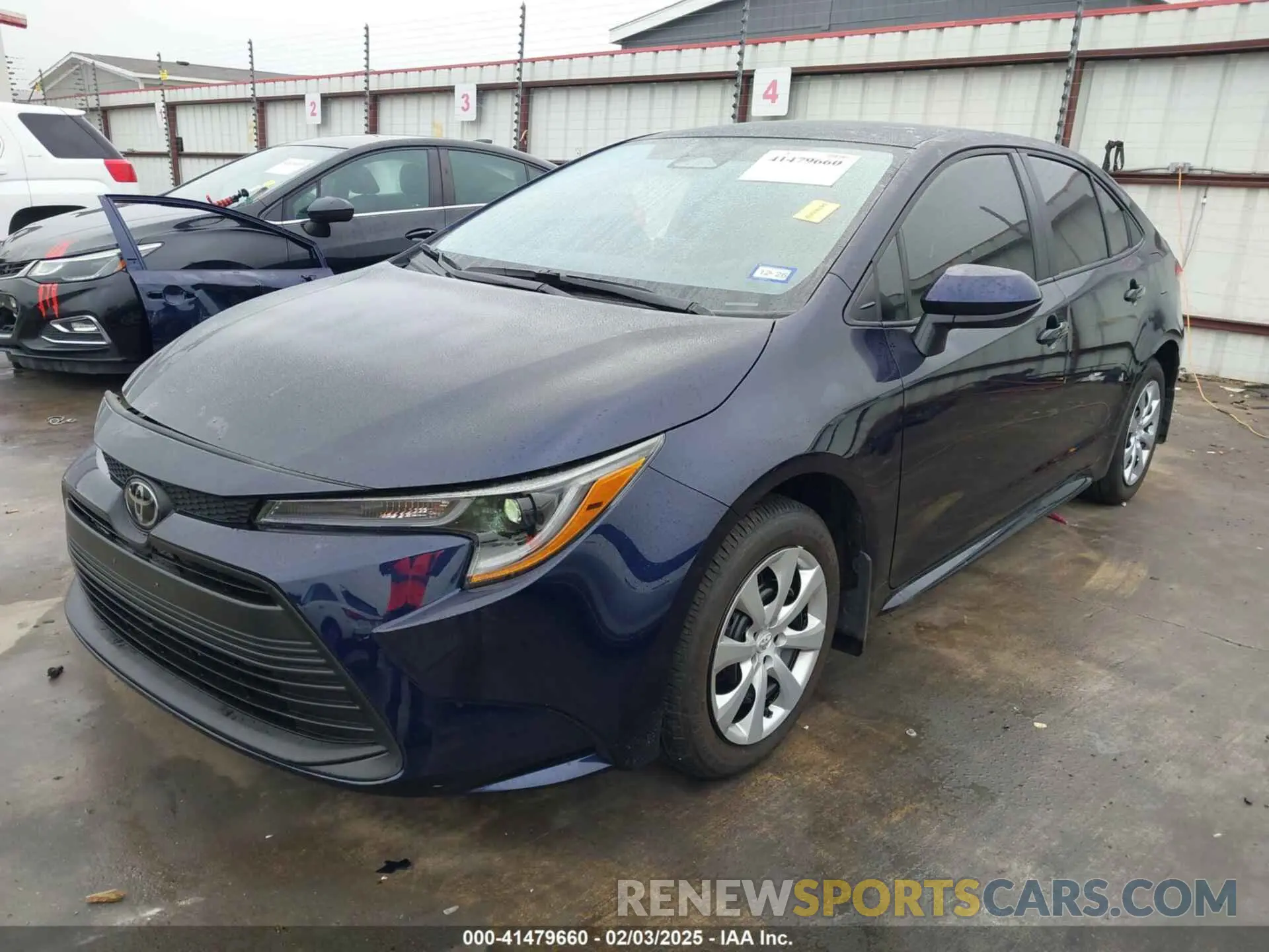 2 Photograph of a damaged car 5YFB4MDE8SP258799 TOYOTA COROLLA 2025