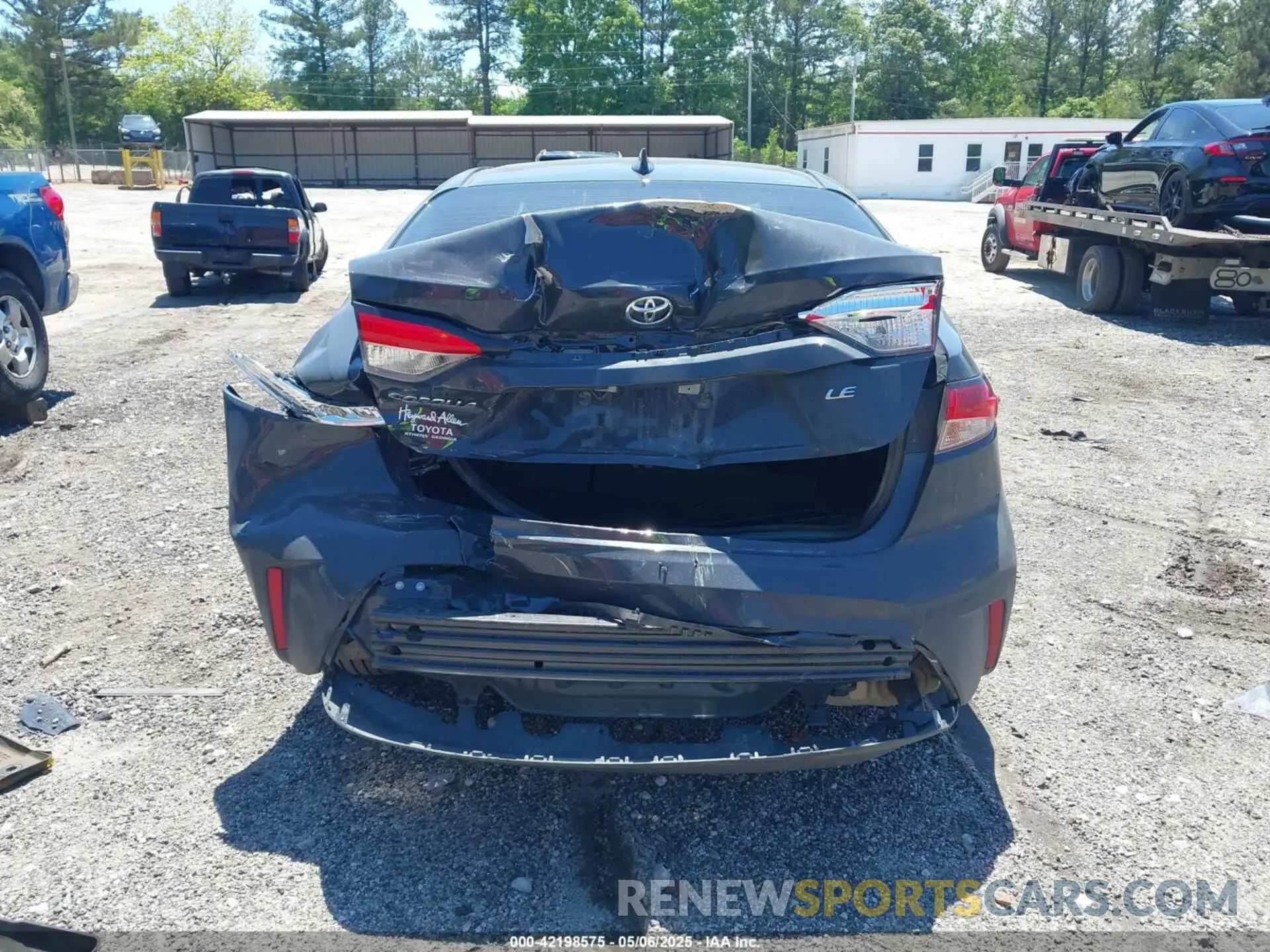 16 Photograph of a damaged car 5YFB4MDE8SP272976 TOYOTA COROLLA 2025