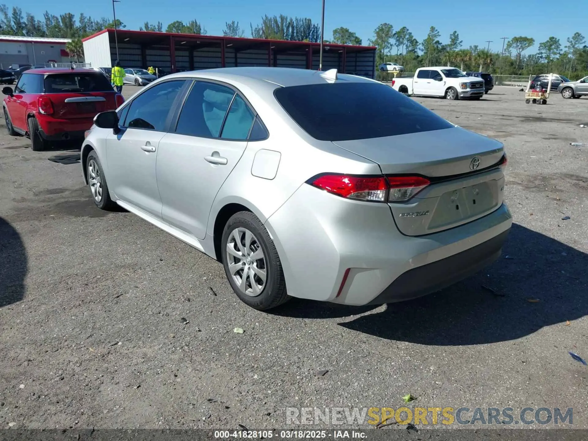 3 Photograph of a damaged car 5YFB4MDE9SP240814 TOYOTA COROLLA 2025