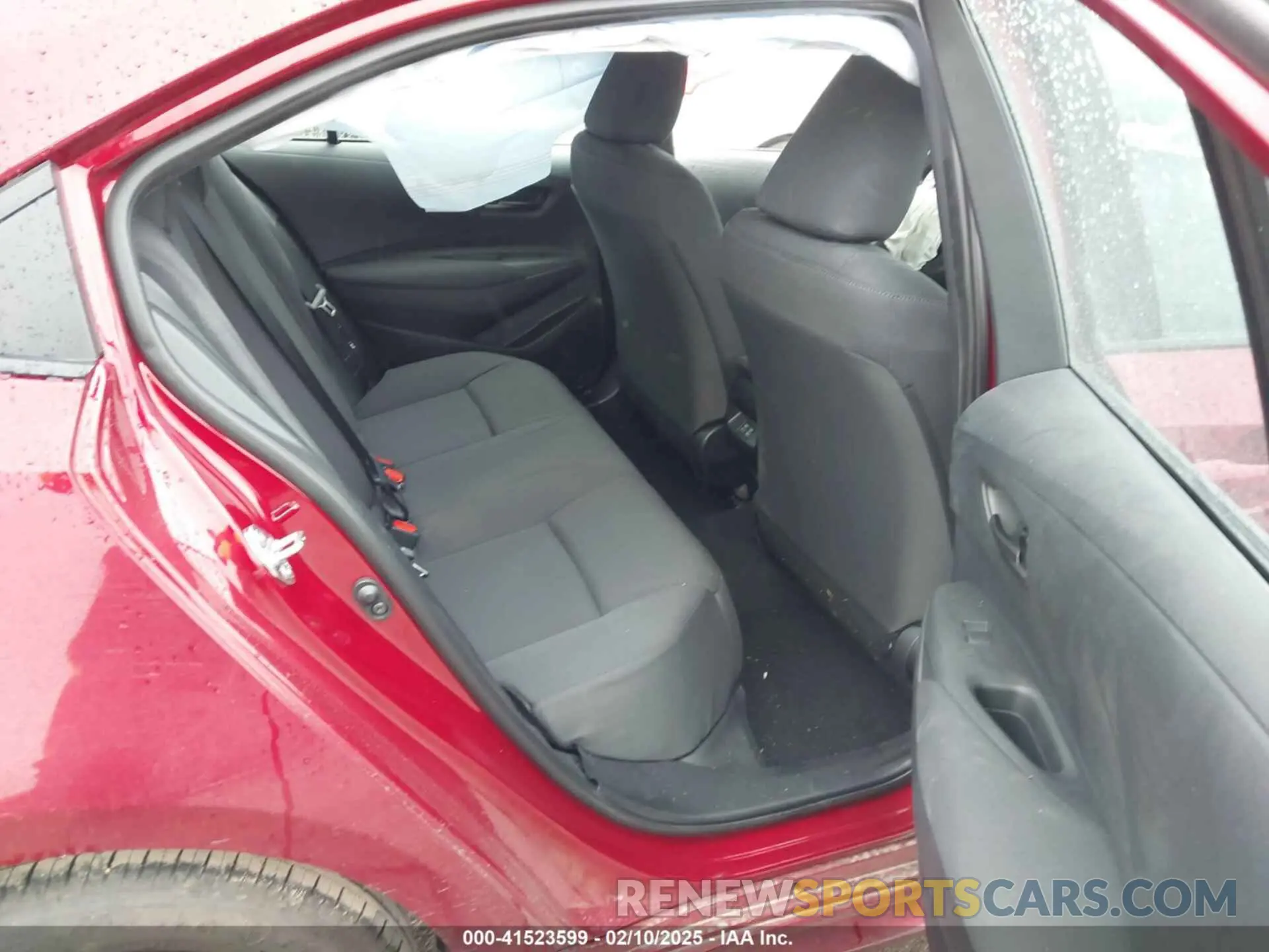 8 Photograph of a damaged car 5YFB4MDE9SP246466 TOYOTA COROLLA 2025