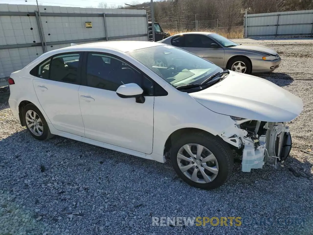 4 Photograph of a damaged car 5YFB4MDE9SP263025 TOYOTA COROLLA 2025