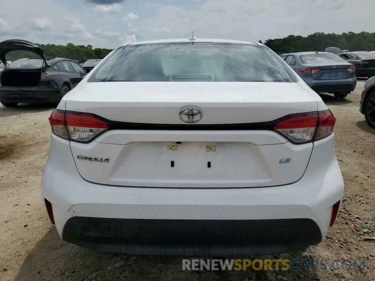 6 Photograph of a damaged car 5YFB4MDE9SP268922 TOYOTA COROLLA 2025