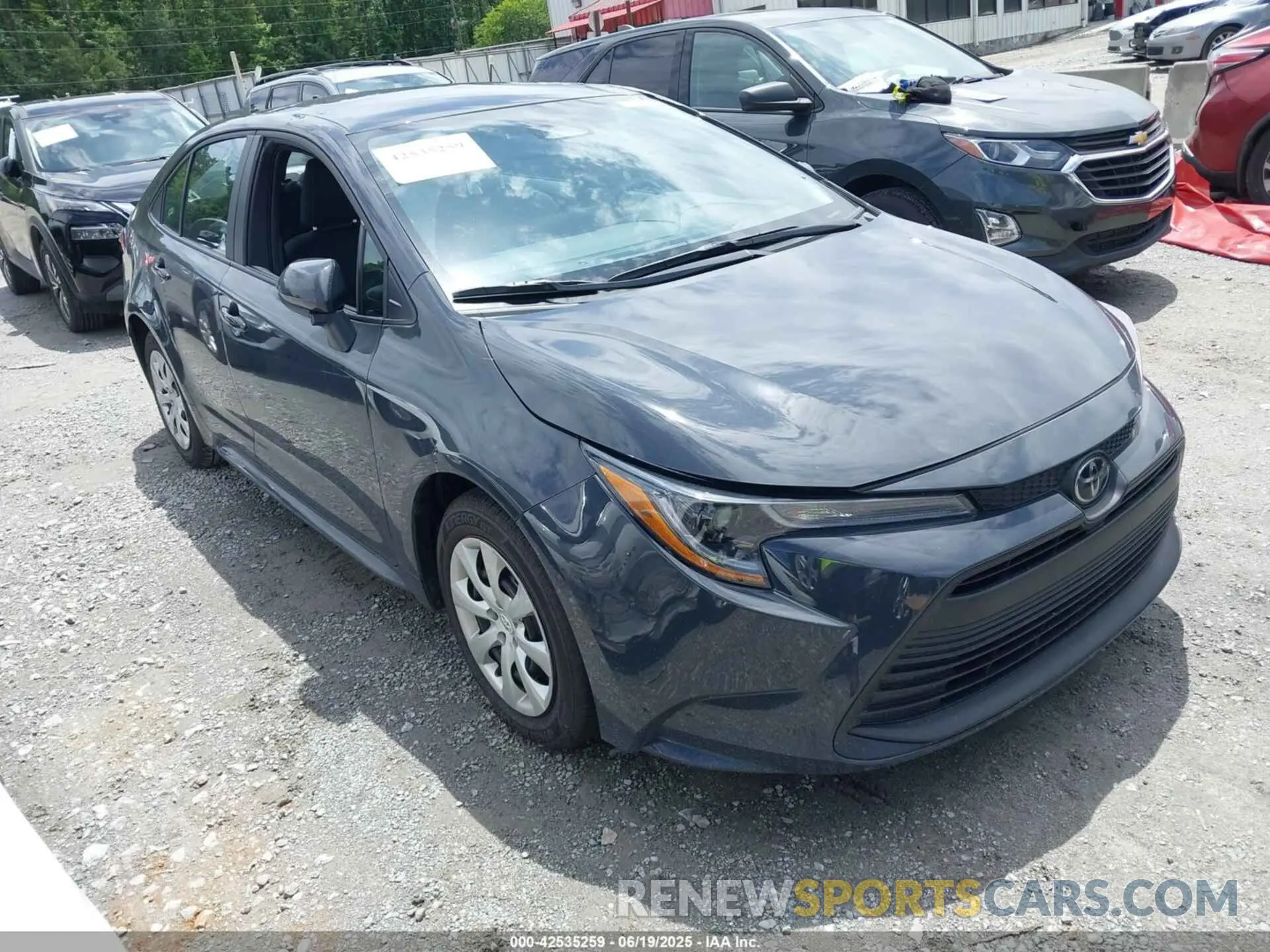 1 Photograph of a damaged car 5YFB4MDE9SP289527 TOYOTA COROLLA 2025