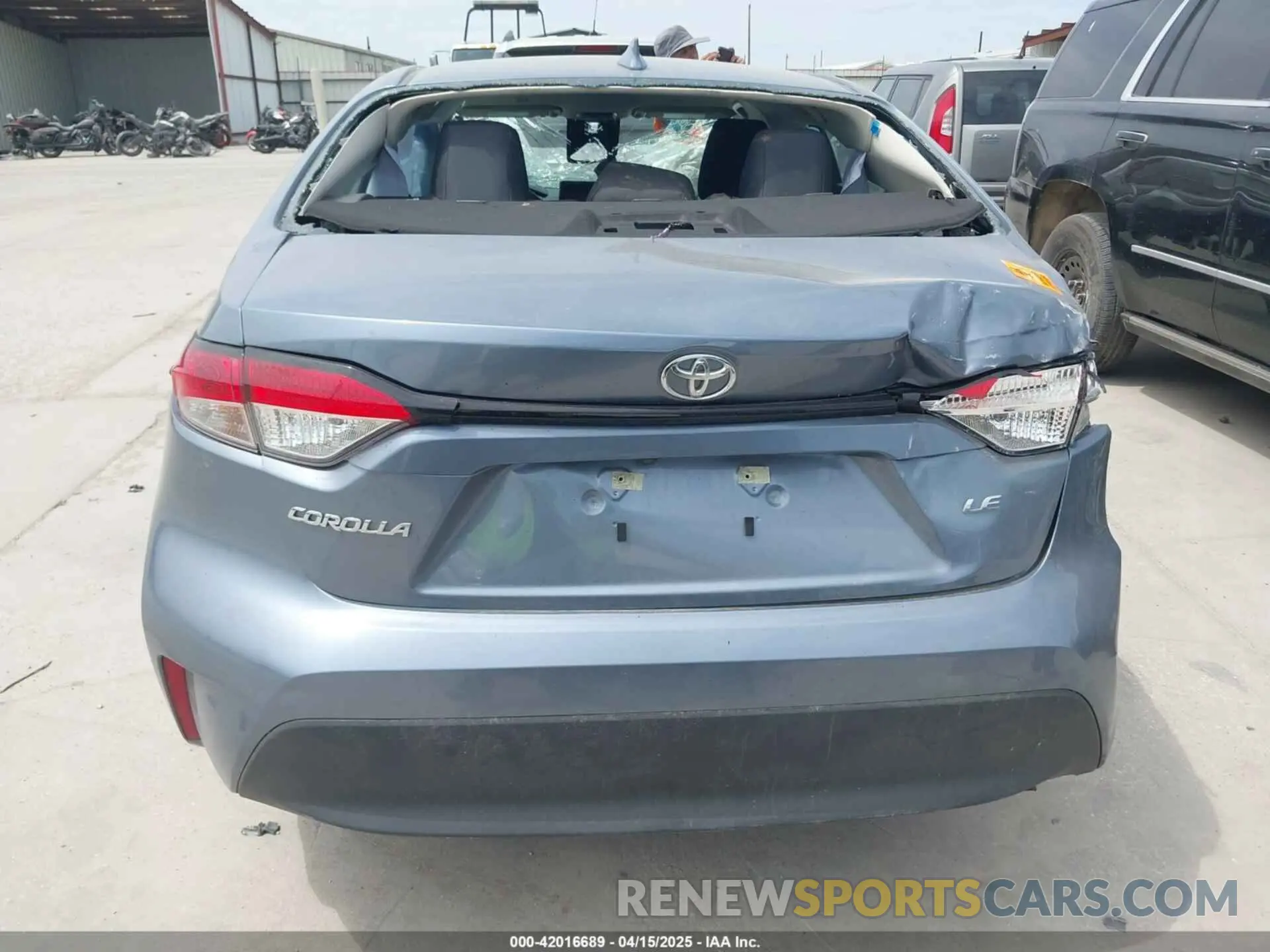 16 Photograph of a damaged car 5YFB4MDEXSP237243 TOYOTA COROLLA 2025