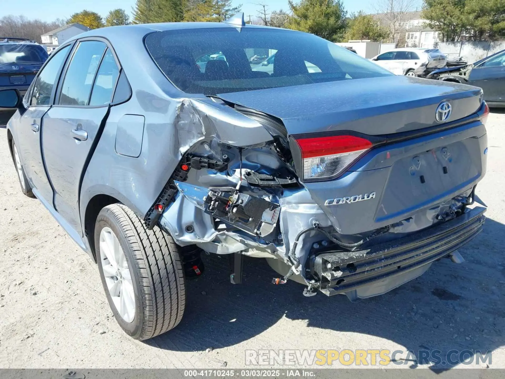 17 Photograph of a damaged car 5YFB4MDEXSP241048 TOYOTA COROLLA 2025