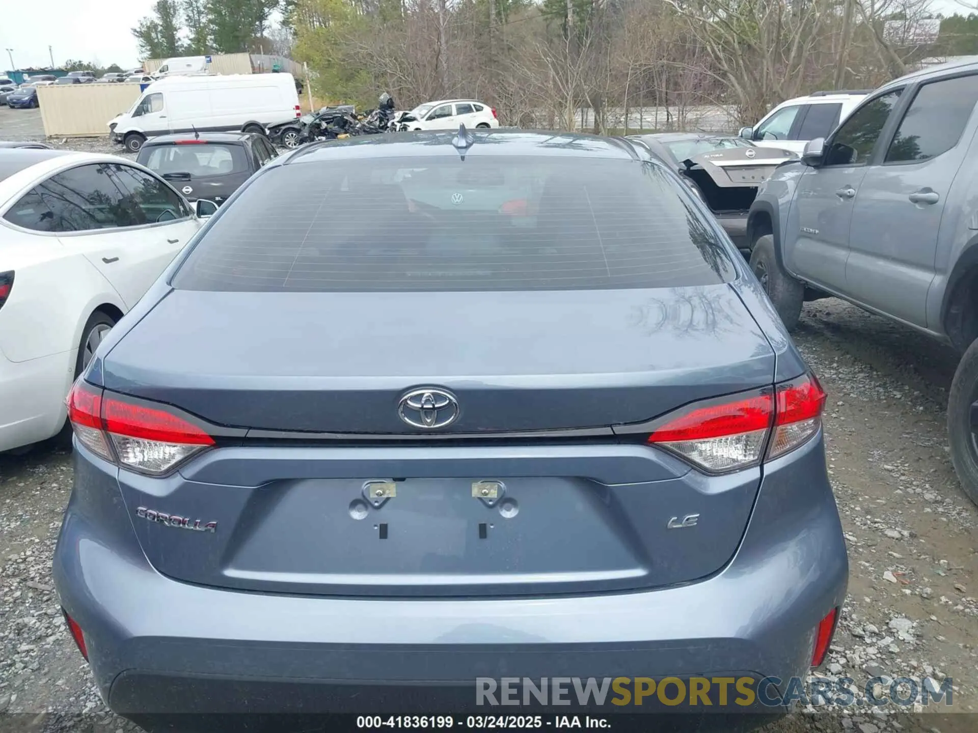 16 Photograph of a damaged car 5YFB4MDEXSP243804 TOYOTA COROLLA 2025