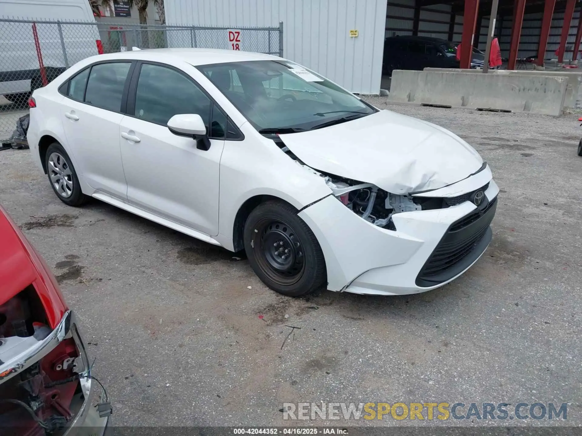 1 Photograph of a damaged car 5YFB4MDEXSP244046 TOYOTA COROLLA 2025