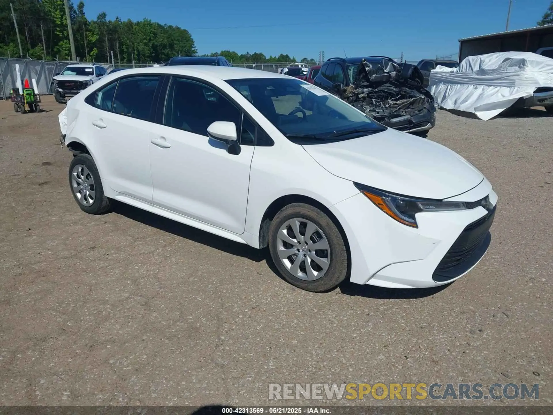 1 Photograph of a damaged car 5YFB4MDEXSP259601 TOYOTA COROLLA 2025