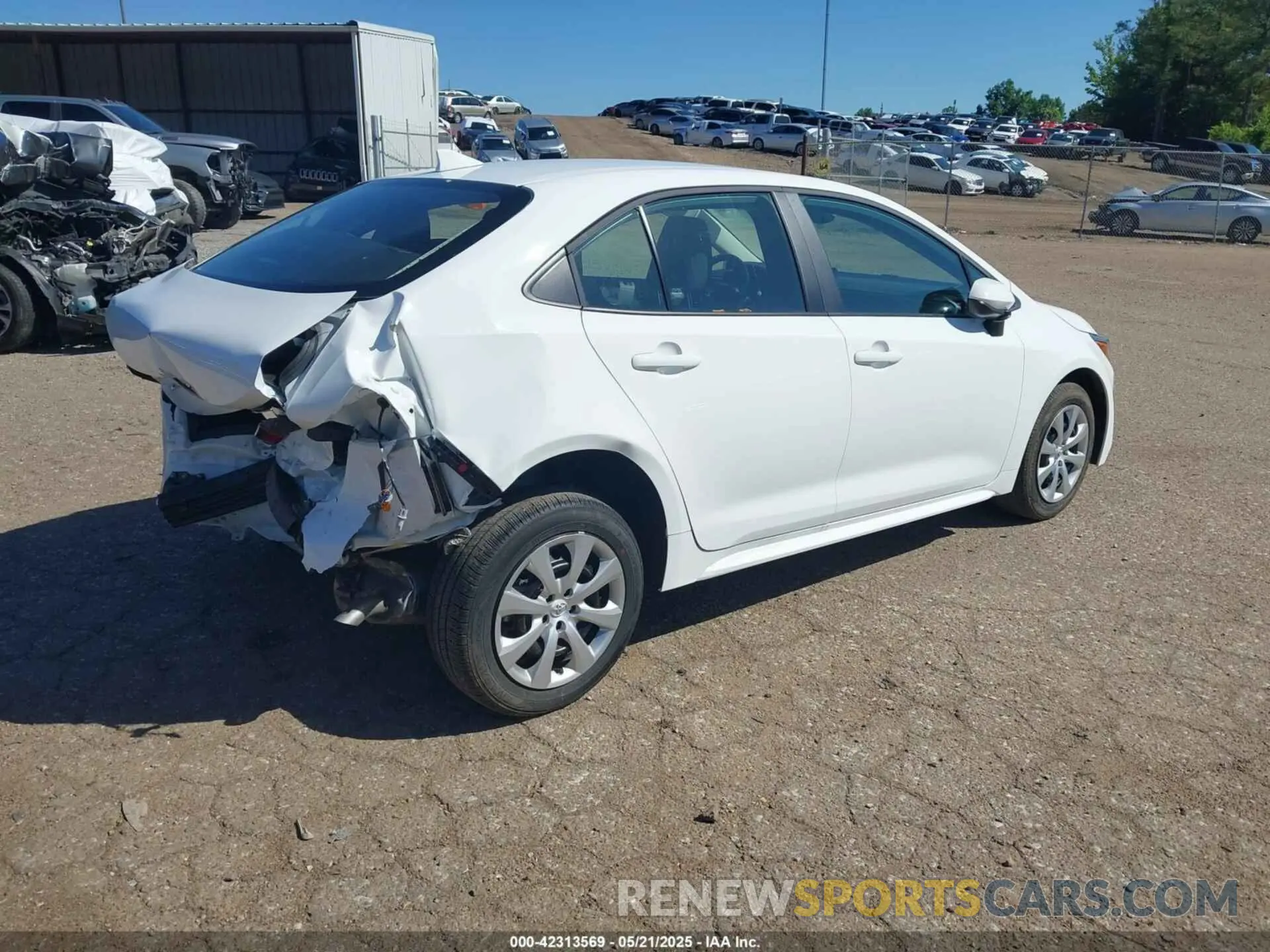4 Photograph of a damaged car 5YFB4MDEXSP259601 TOYOTA COROLLA 2025