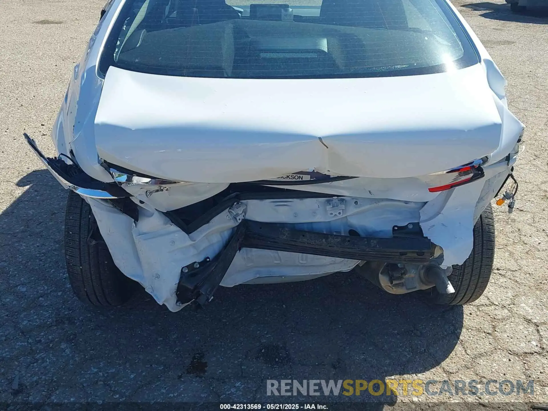 6 Photograph of a damaged car 5YFB4MDEXSP259601 TOYOTA COROLLA 2025