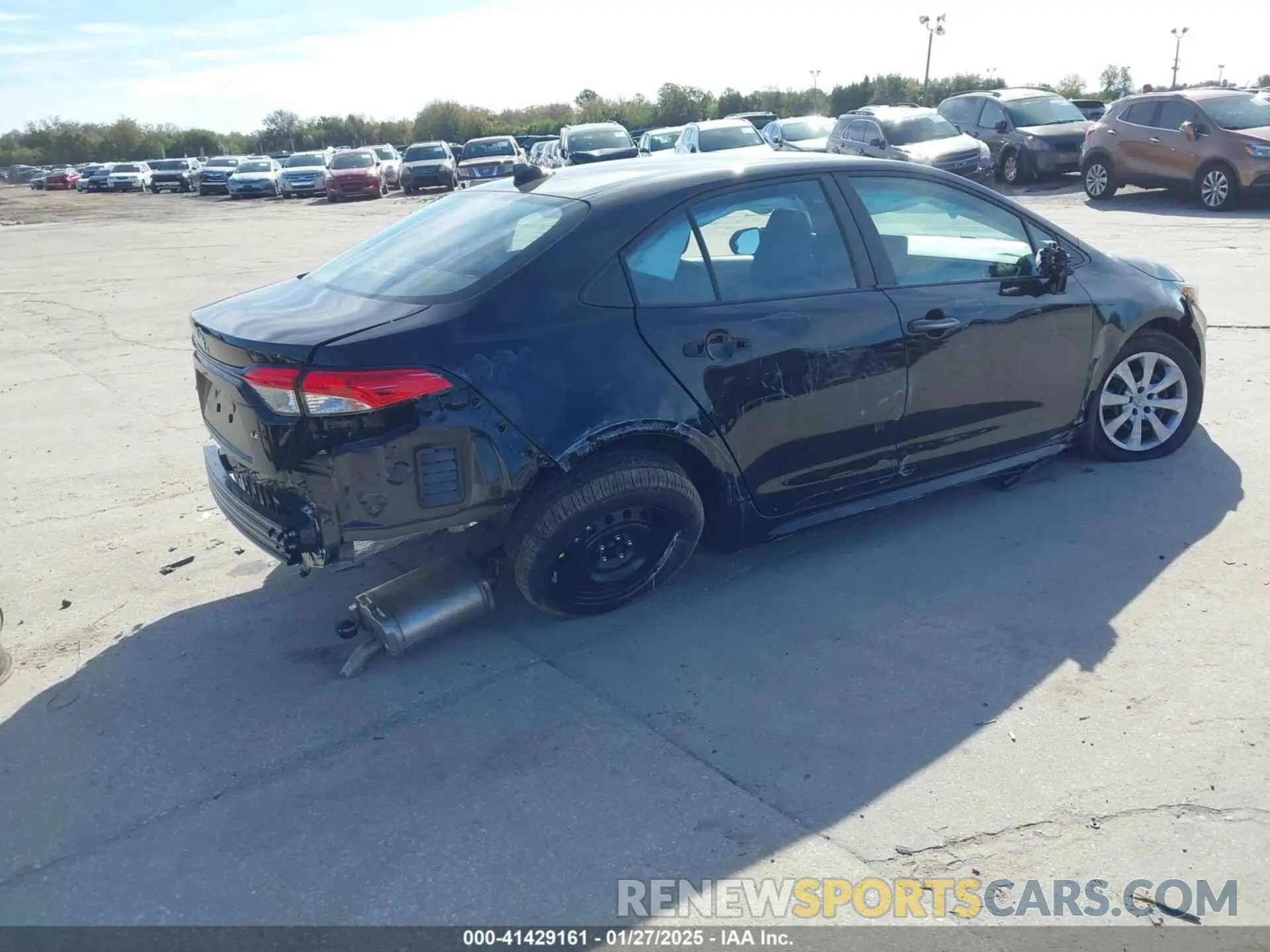 4 Photograph of a damaged car 5YFB4MDEXSP261655 TOYOTA COROLLA 2025