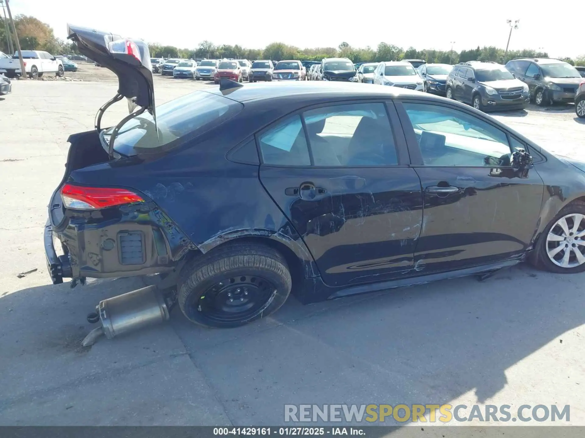 6 Photograph of a damaged car 5YFB4MDEXSP261655 TOYOTA COROLLA 2025