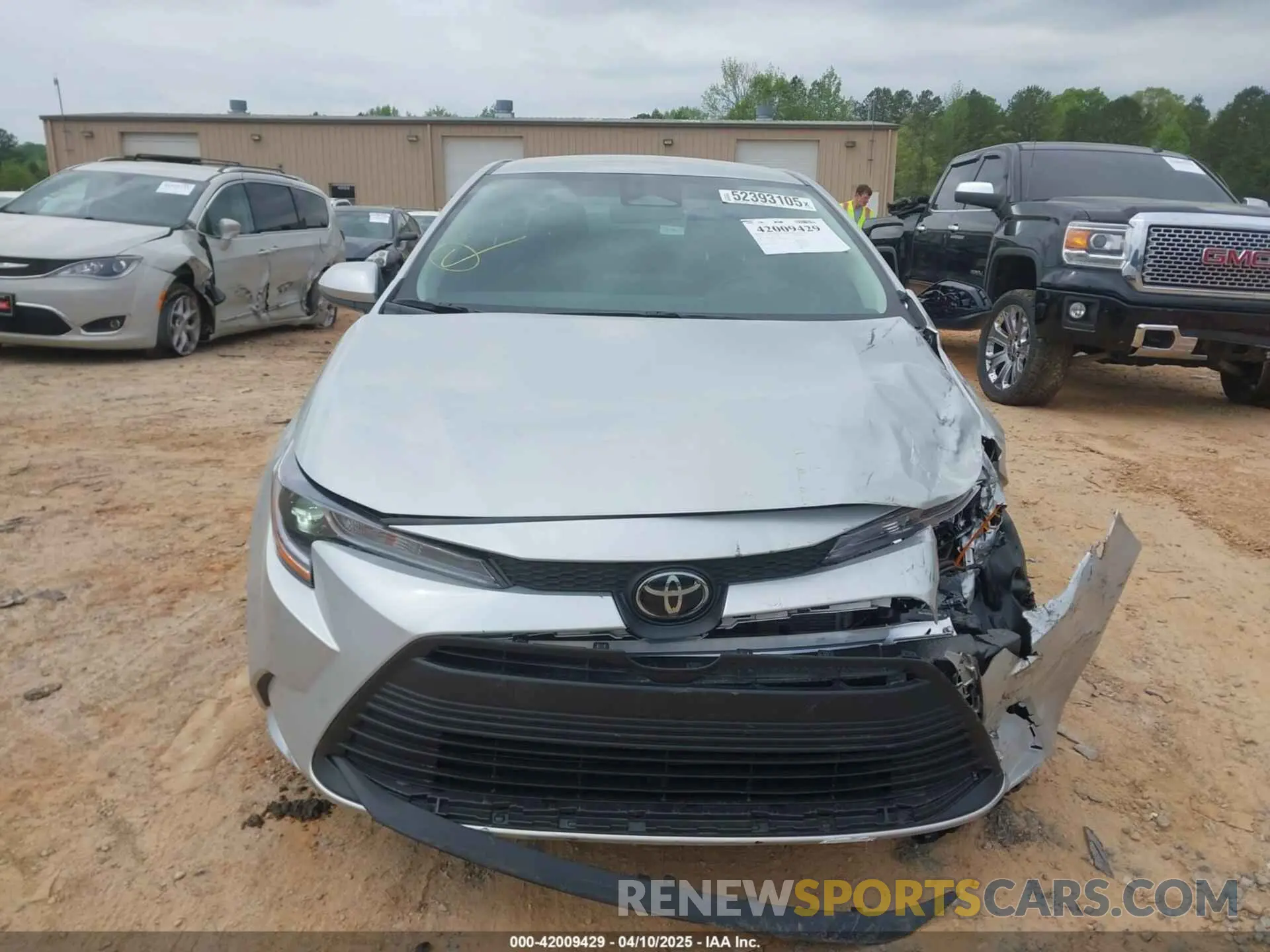 12 Photograph of a damaged car 5YFB4MDEXSP283025 TOYOTA COROLLA 2025