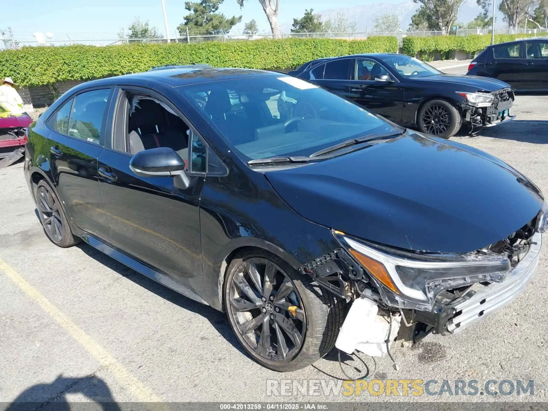 1 Photograph of a damaged car 5YFS4MCE0SP219481 TOYOTA COROLLA 2025