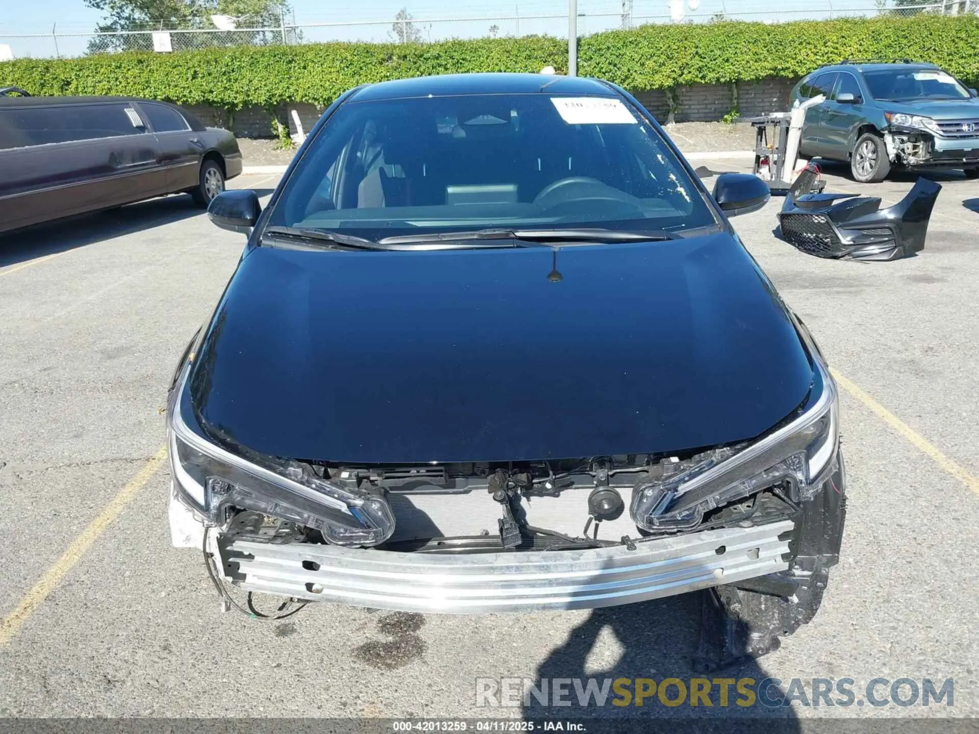 13 Photograph of a damaged car 5YFS4MCE0SP219481 TOYOTA COROLLA 2025