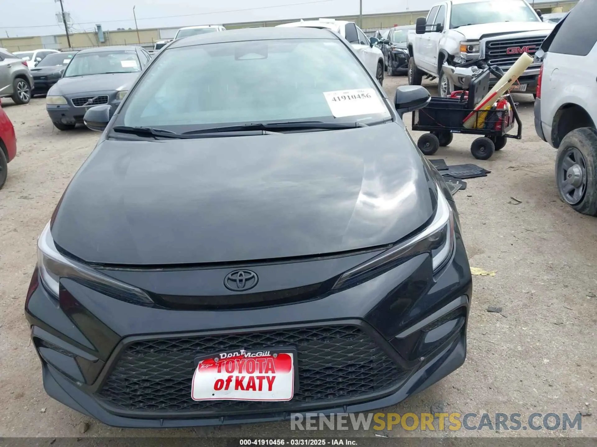 12 Photograph of a damaged car 5YFS4MCE0SP219691 TOYOTA COROLLA 2025