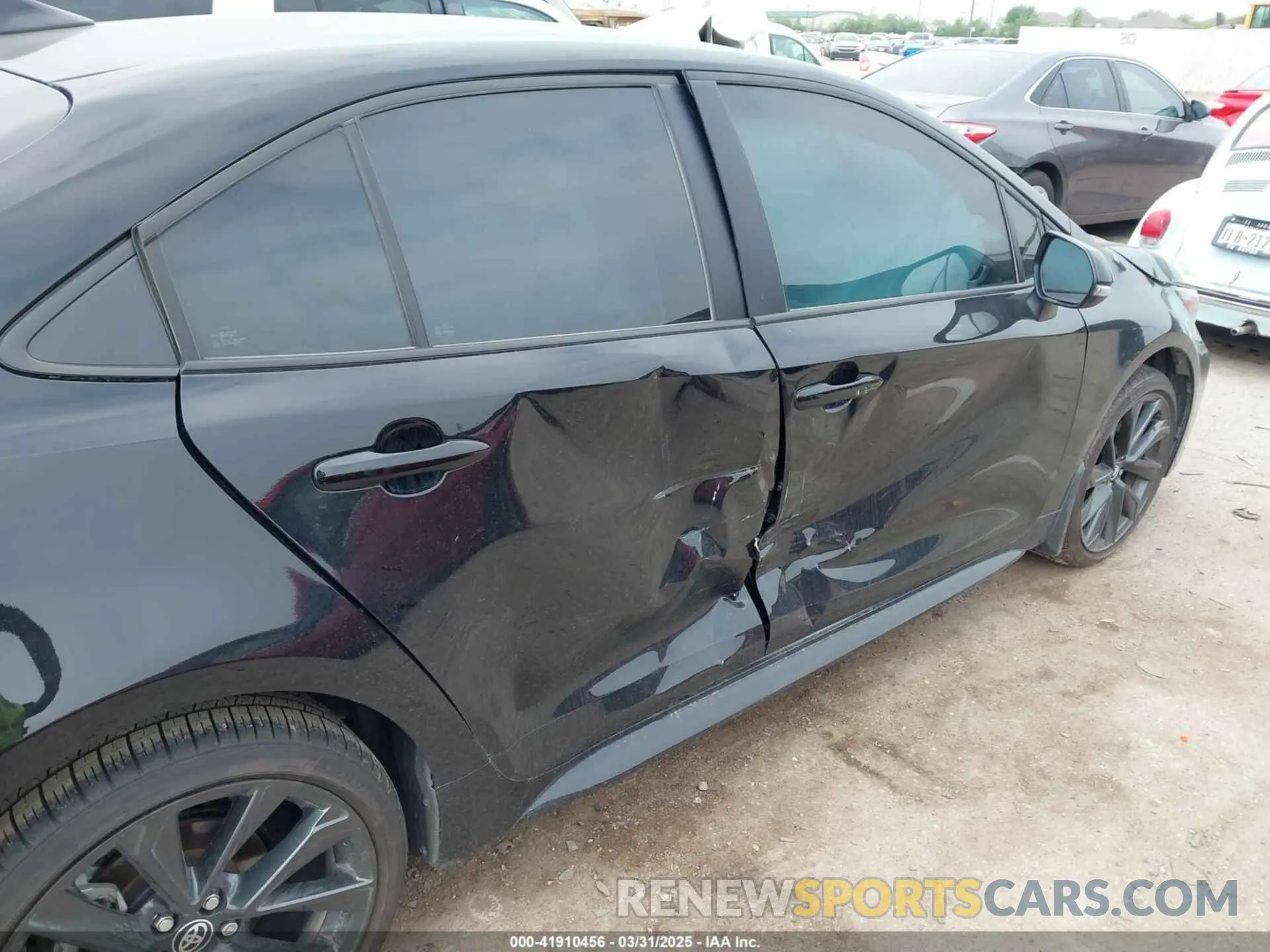 6 Photograph of a damaged car 5YFS4MCE0SP219691 TOYOTA COROLLA 2025