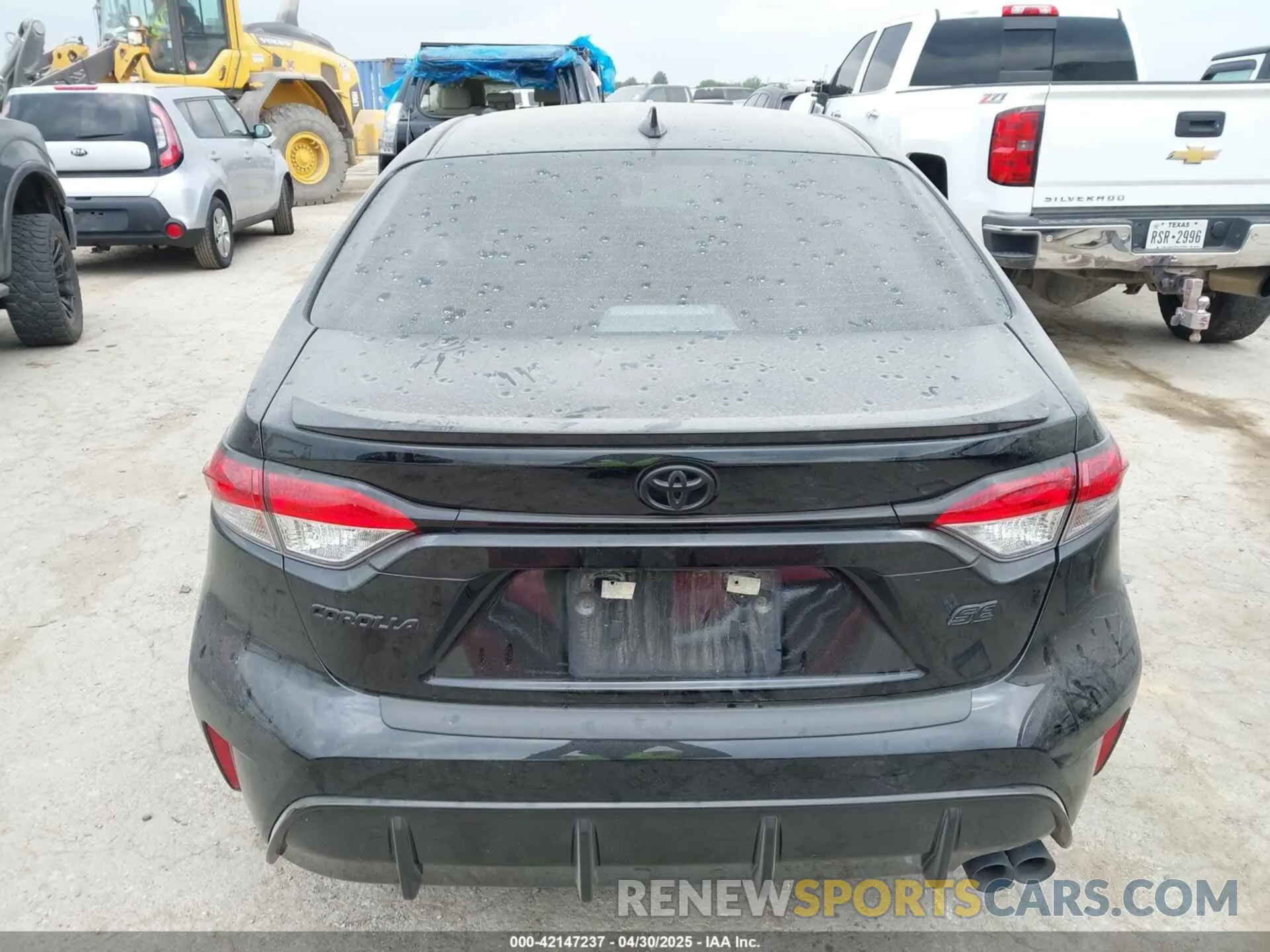 16 Photograph of a damaged car 5YFS4MCE1SP226570 TOYOTA COROLLA 2025