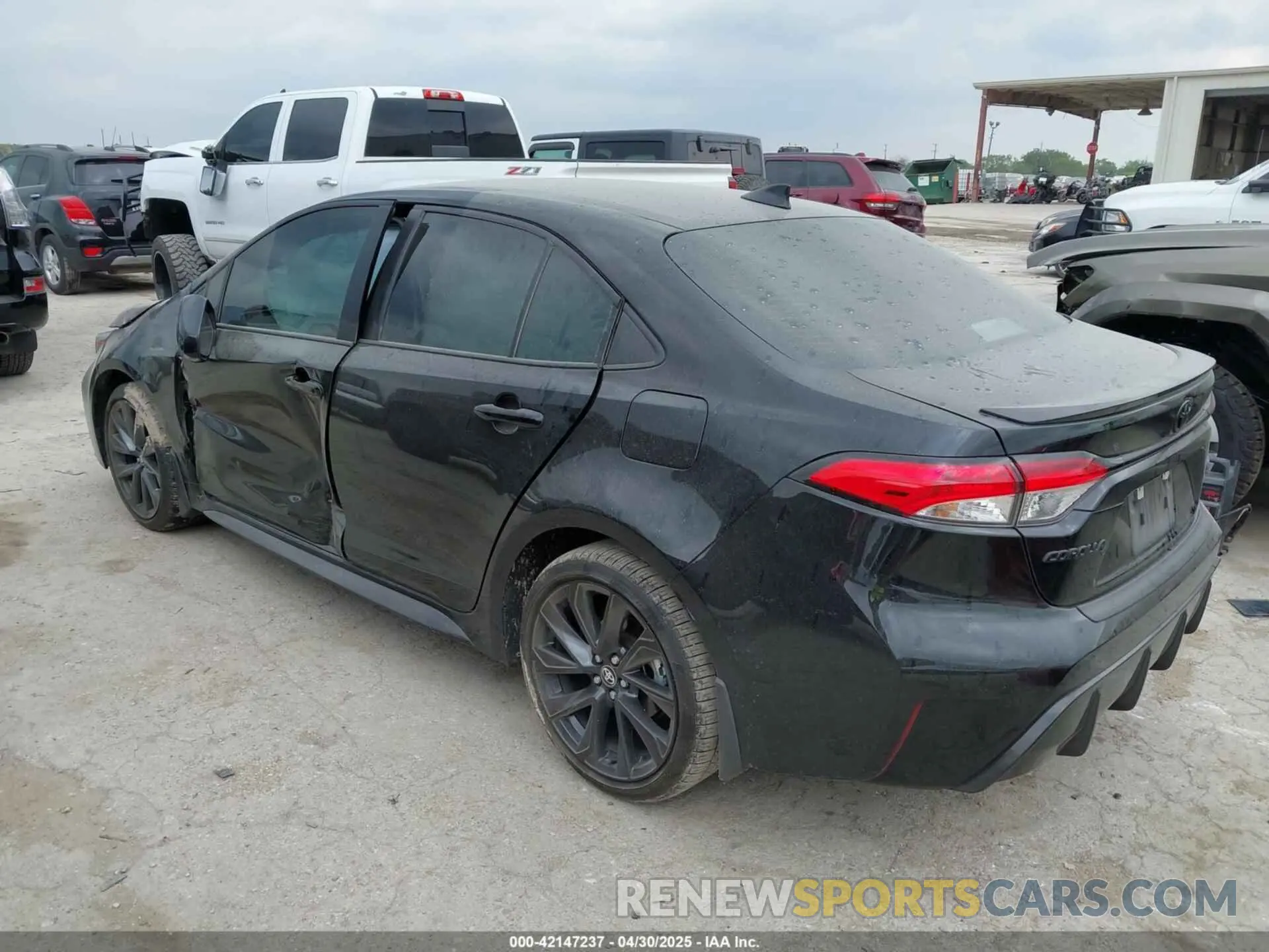 3 Photograph of a damaged car 5YFS4MCE1SP226570 TOYOTA COROLLA 2025