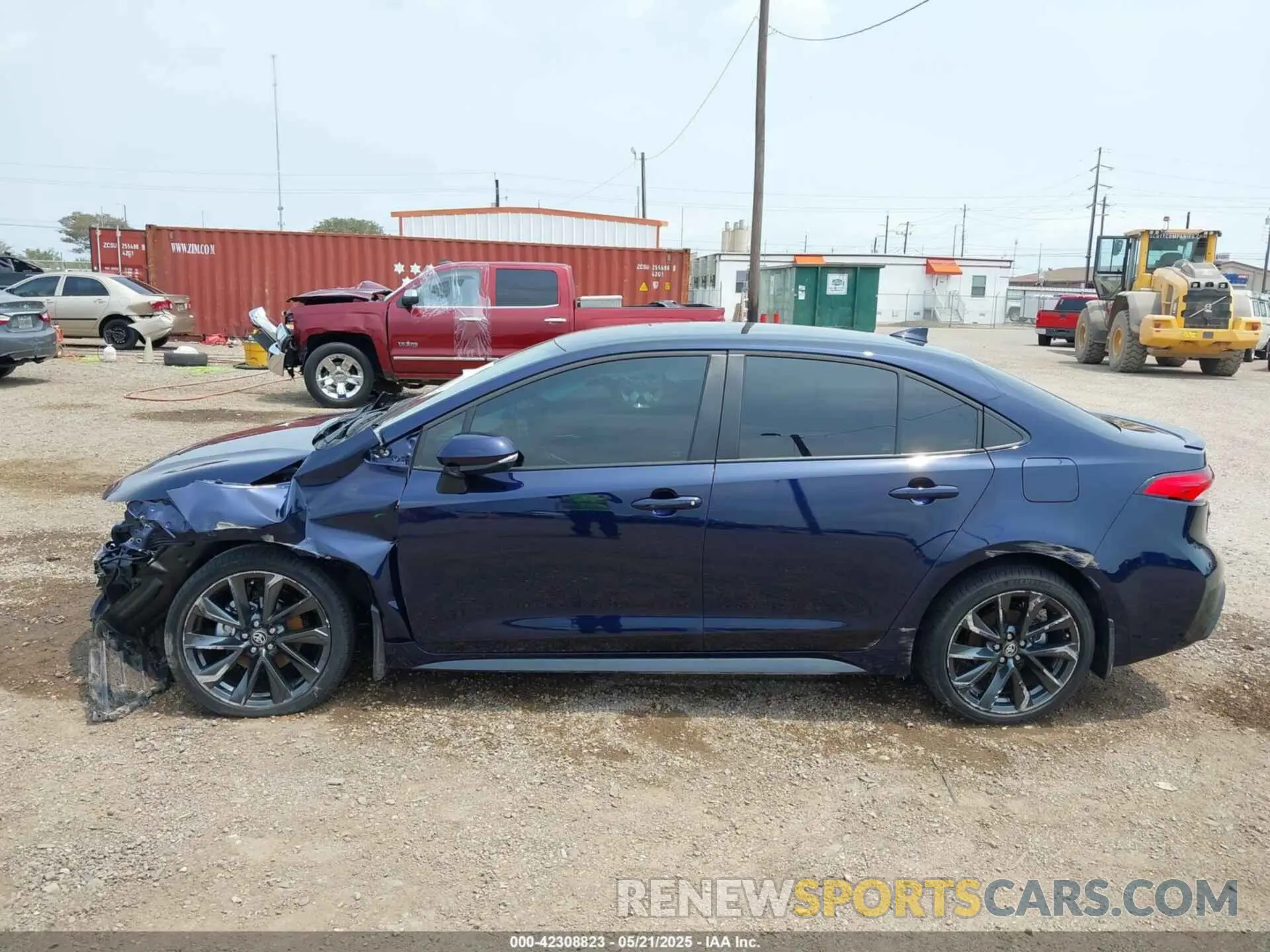 14 Photograph of a damaged car 5YFS4MCE1SP233096 TOYOTA COROLLA 2025