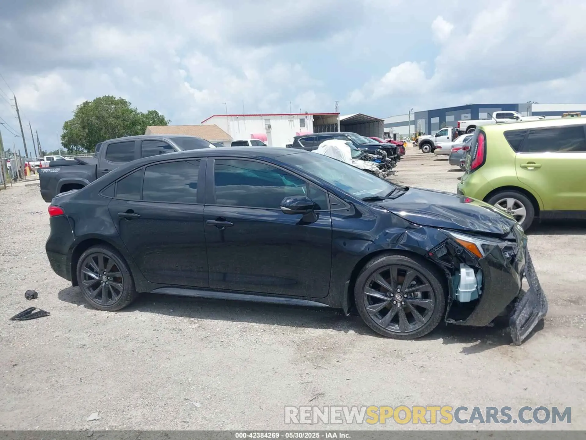 12 Photograph of a damaged car 5YFS4MCE2SP230689 TOYOTA COROLLA 2025