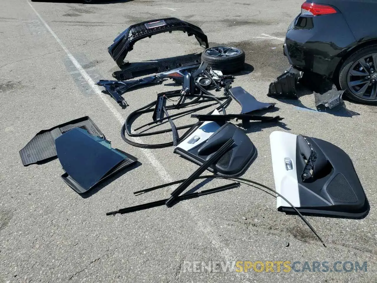 14 Photograph of a damaged car 5YFS4MCE2SP231714 TOYOTA COROLLA 2025