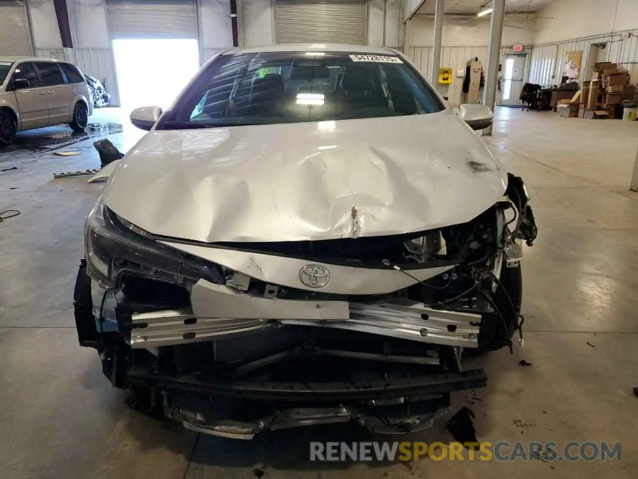 5 Photograph of a damaged car 5YFS4MCE3SP224092 TOYOTA COROLLA 2025