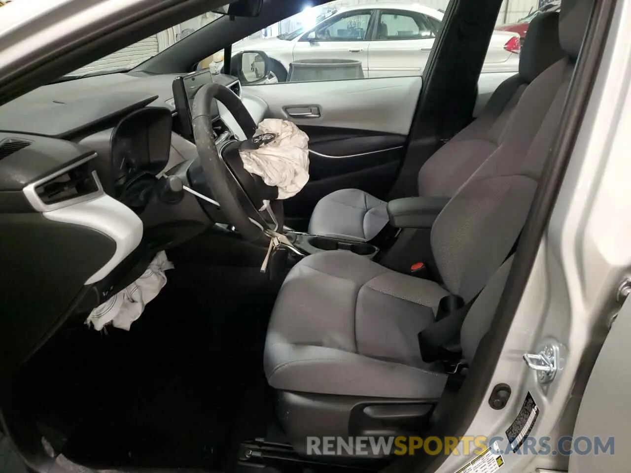 7 Photograph of a damaged car 5YFS4MCE3SP224092 TOYOTA COROLLA 2025